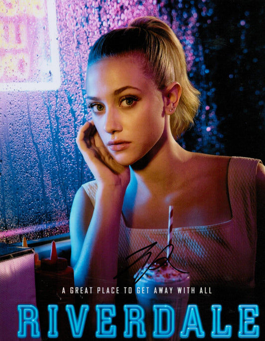 LILI REINHART SIGNED RIVERDALE 14X11 PHOTO (2)