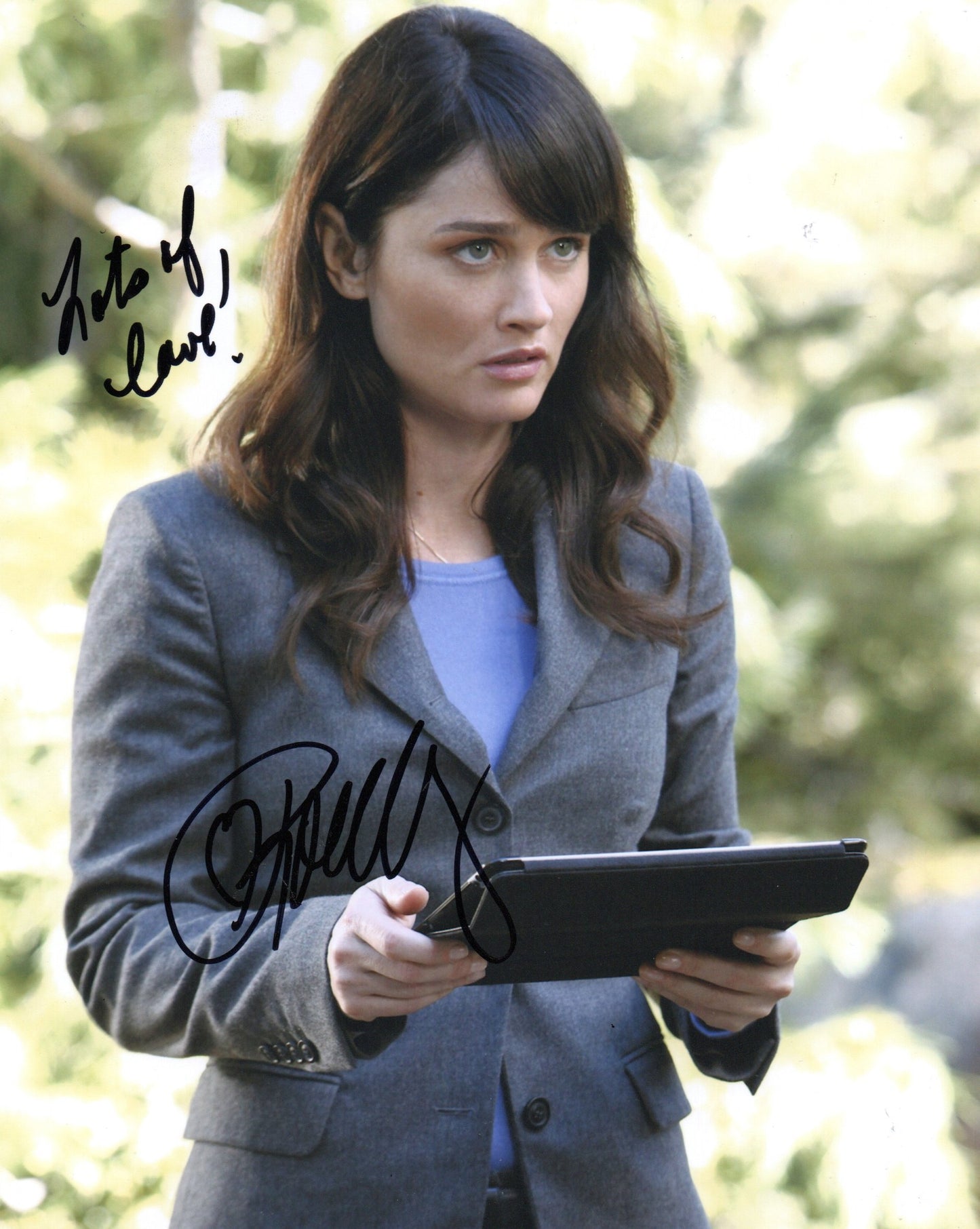 ROBIN TUNNEY SIGNED THE MENTALIST 10X8 PHOTO (4)