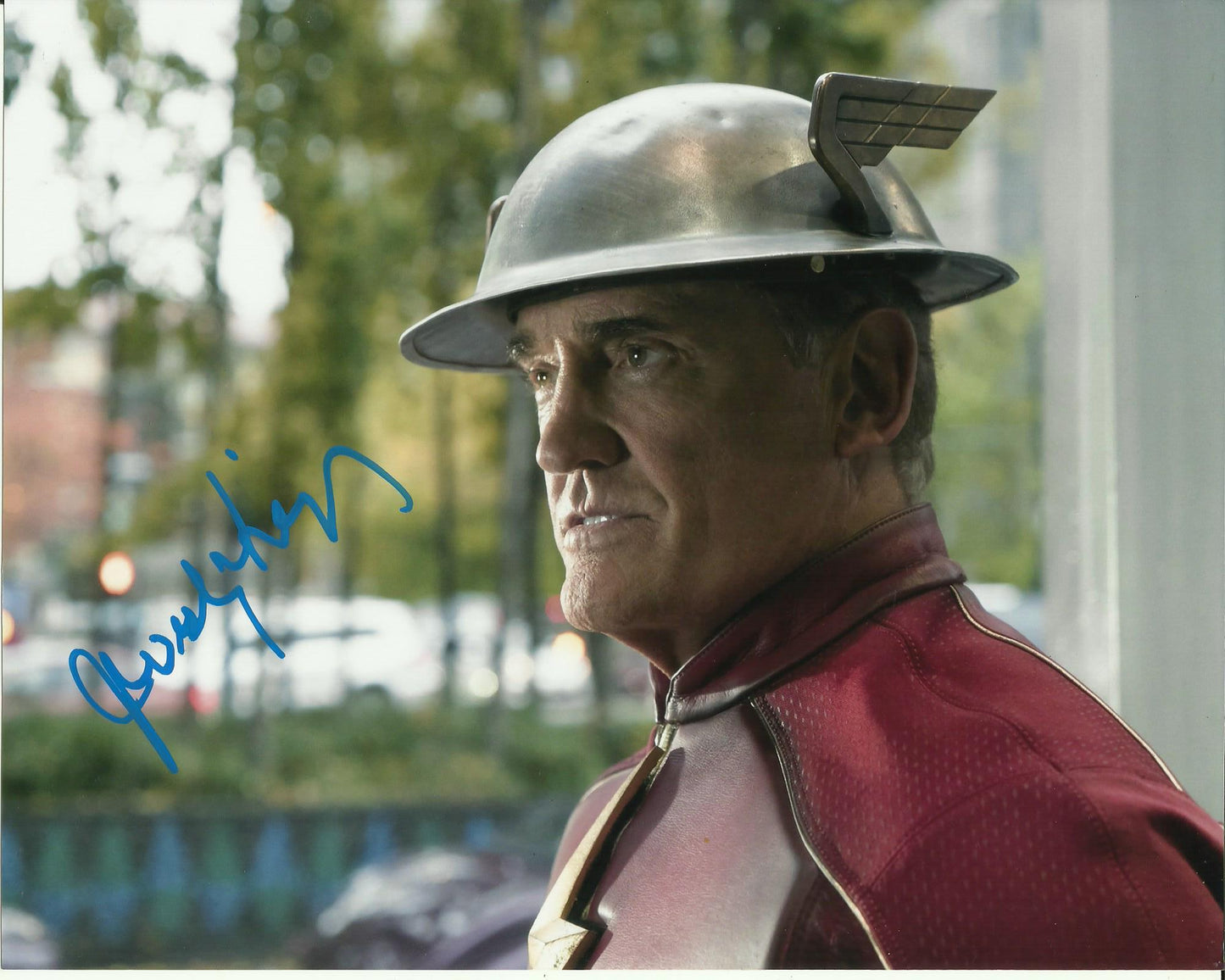 JOHN WESLEY SHIPP SIGNED THE FLASH 8X10 PHOTO UACC REG 242 (1)