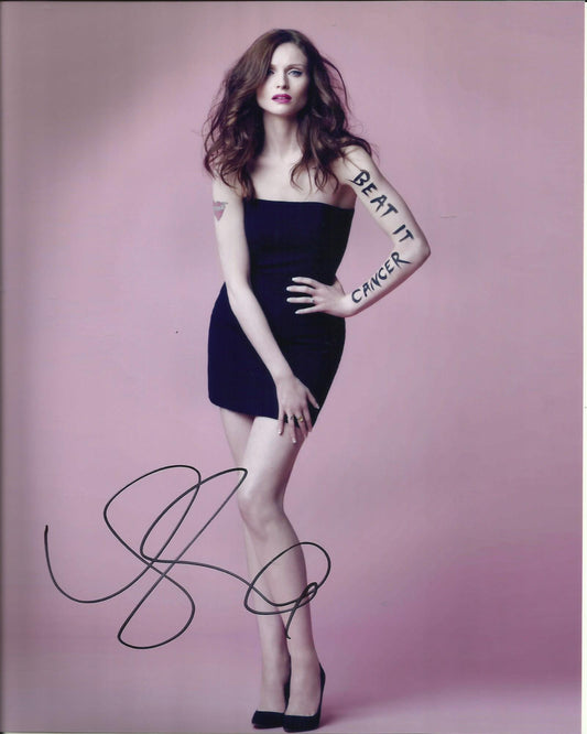 SOPHIE ELLIS-BEXTOR SIGNED SEXY 10X8 PHOTO (1)