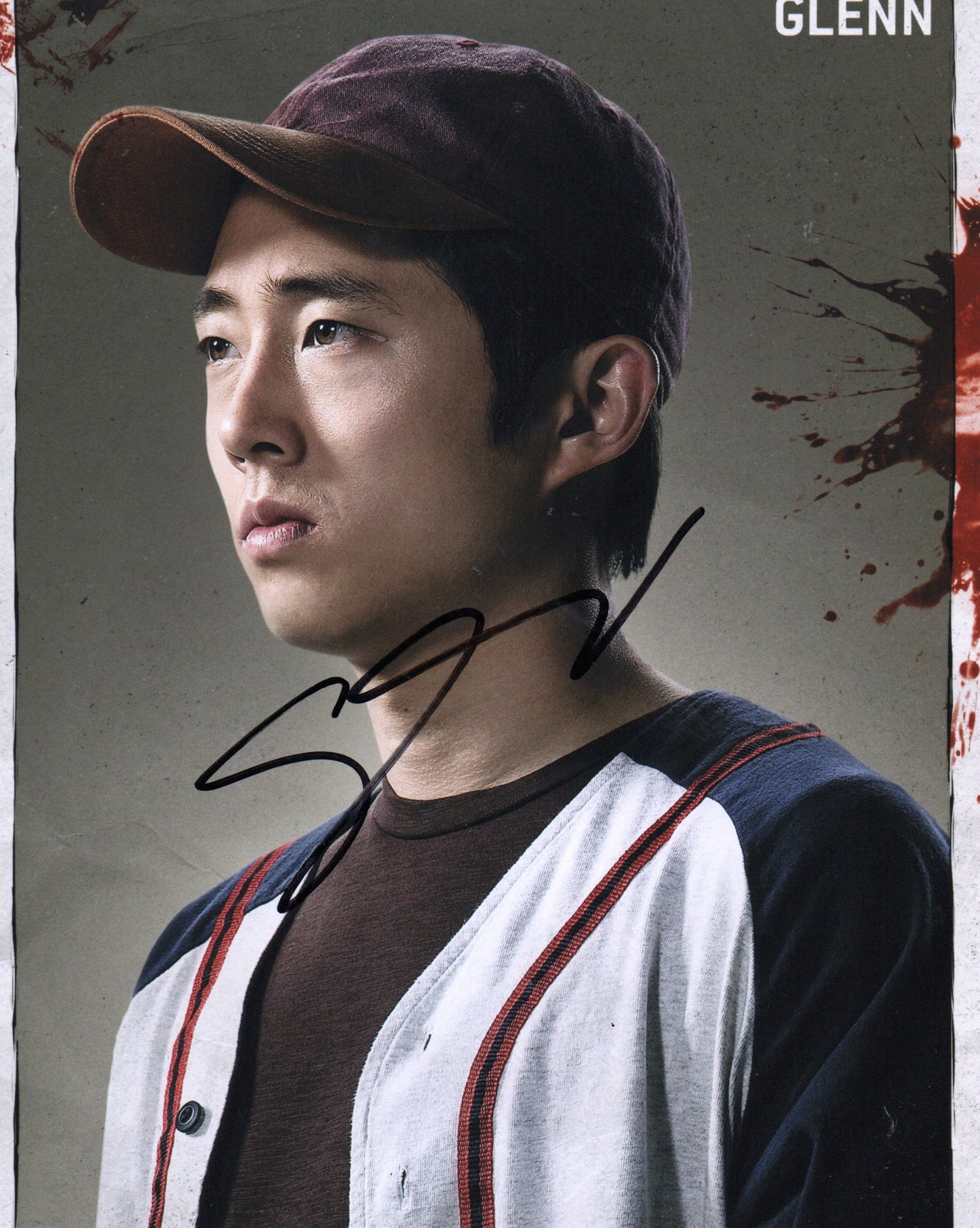 STEVEN YEUN SIGNED THE WALKING DEAD 8X10 PHOTO (14)