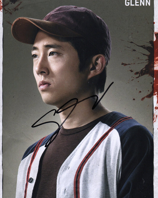 STEVEN YEUN SIGNED THE WALKING DEAD 8X10 PHOTO (14)