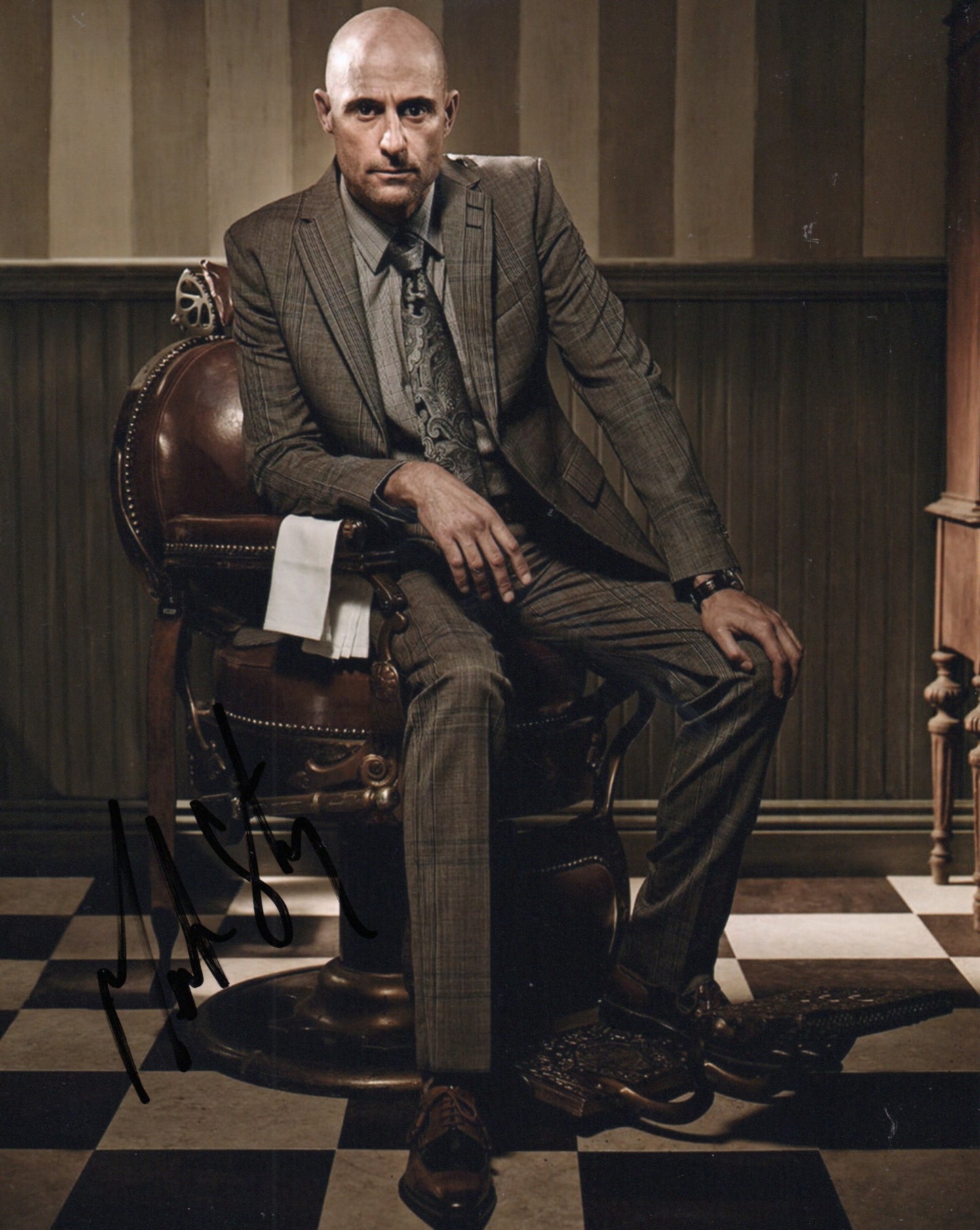 MARK STRONG SIGNED 8X10 PHOTO