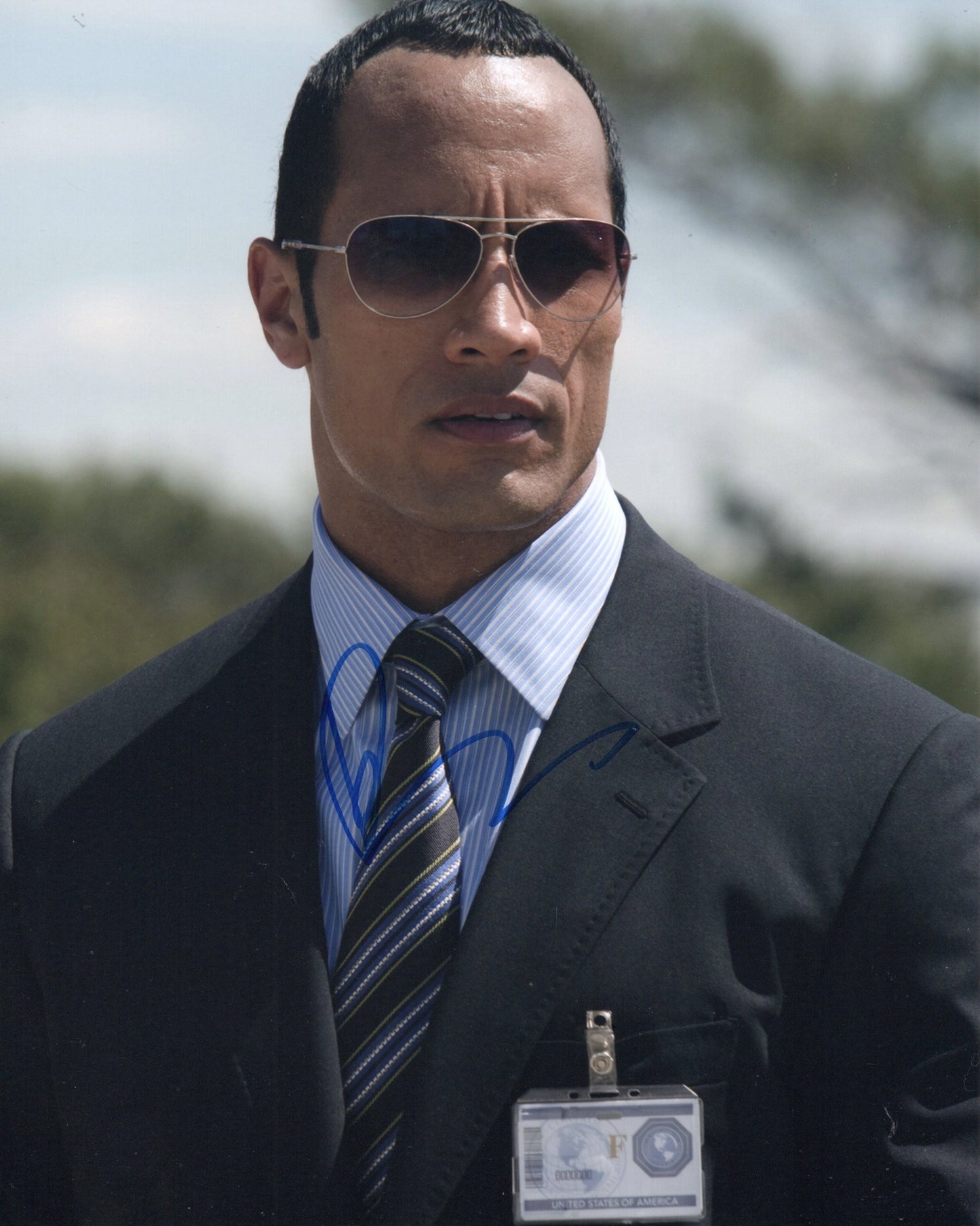 DWAYNE JOHNSON THE ROCK SIGNED GET SMART 8X10 PHOTO