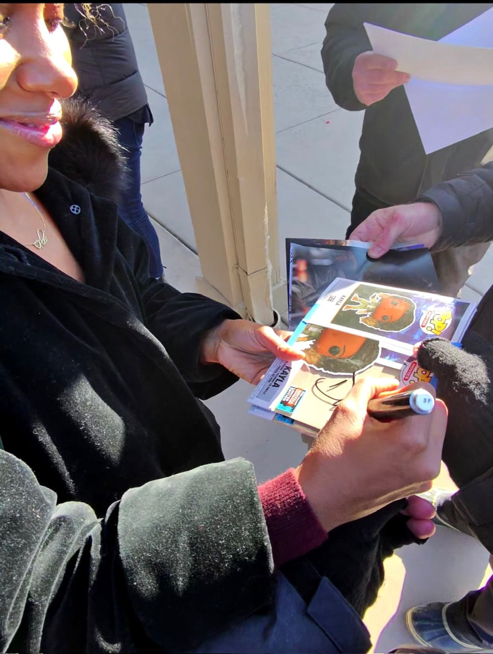 DEWANDA WISE SIGNED KAYLA JURASSIC WORLD FUNKO POP (2) ALSO SWAU