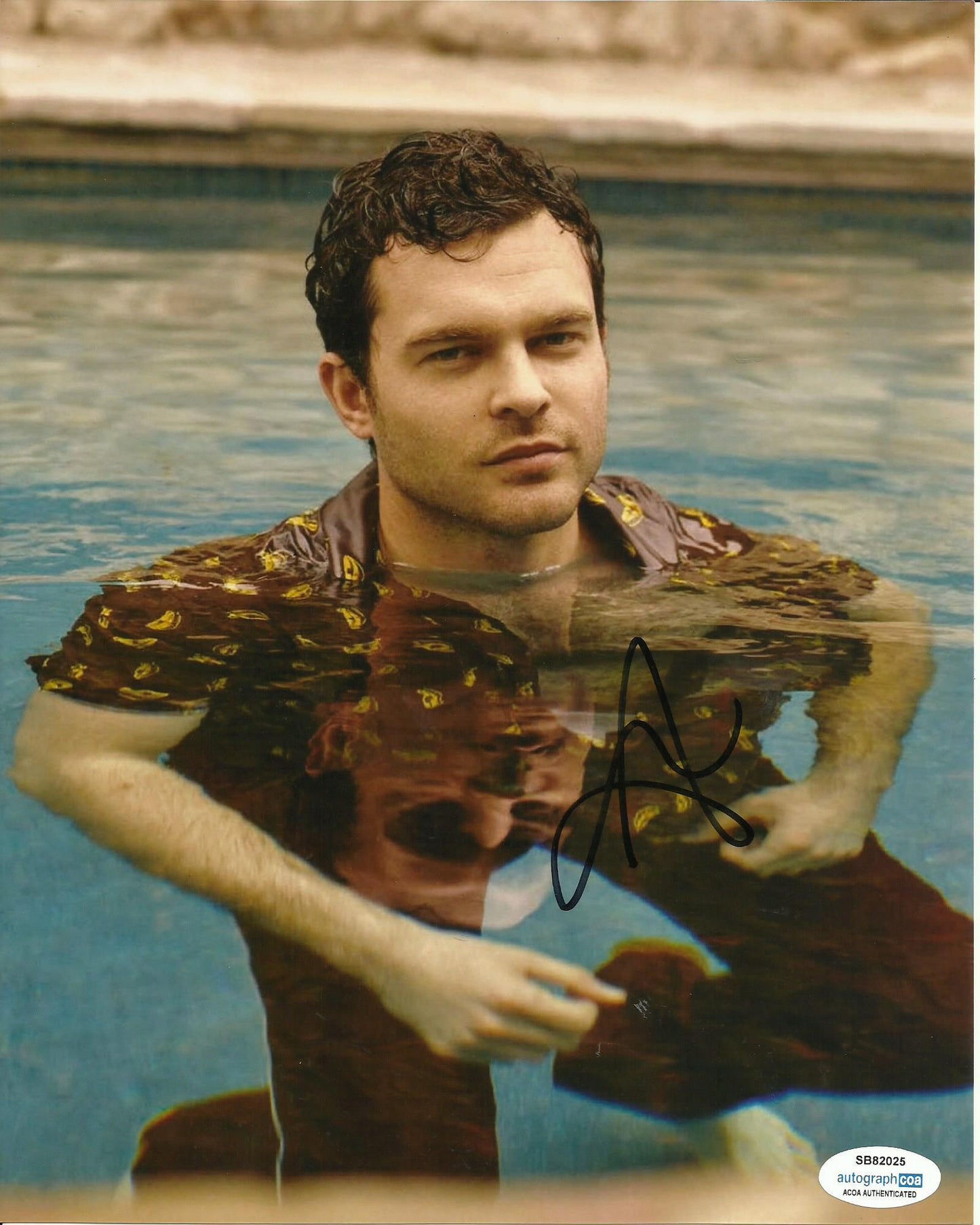 ALDEN EHRENREICH SIGNED 8X10 PHOTO ALSO ACOA (1)