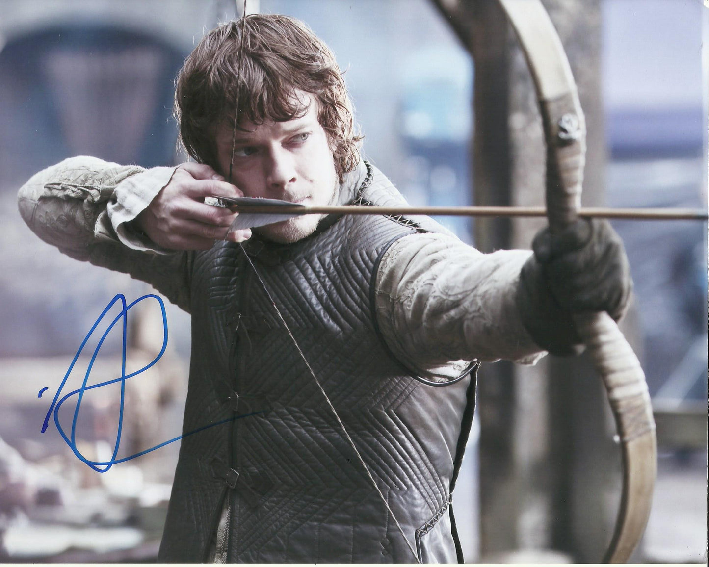 ALFIE ALLEN SIGNED GAME OF THRONES 8X10 PHOTO (5)