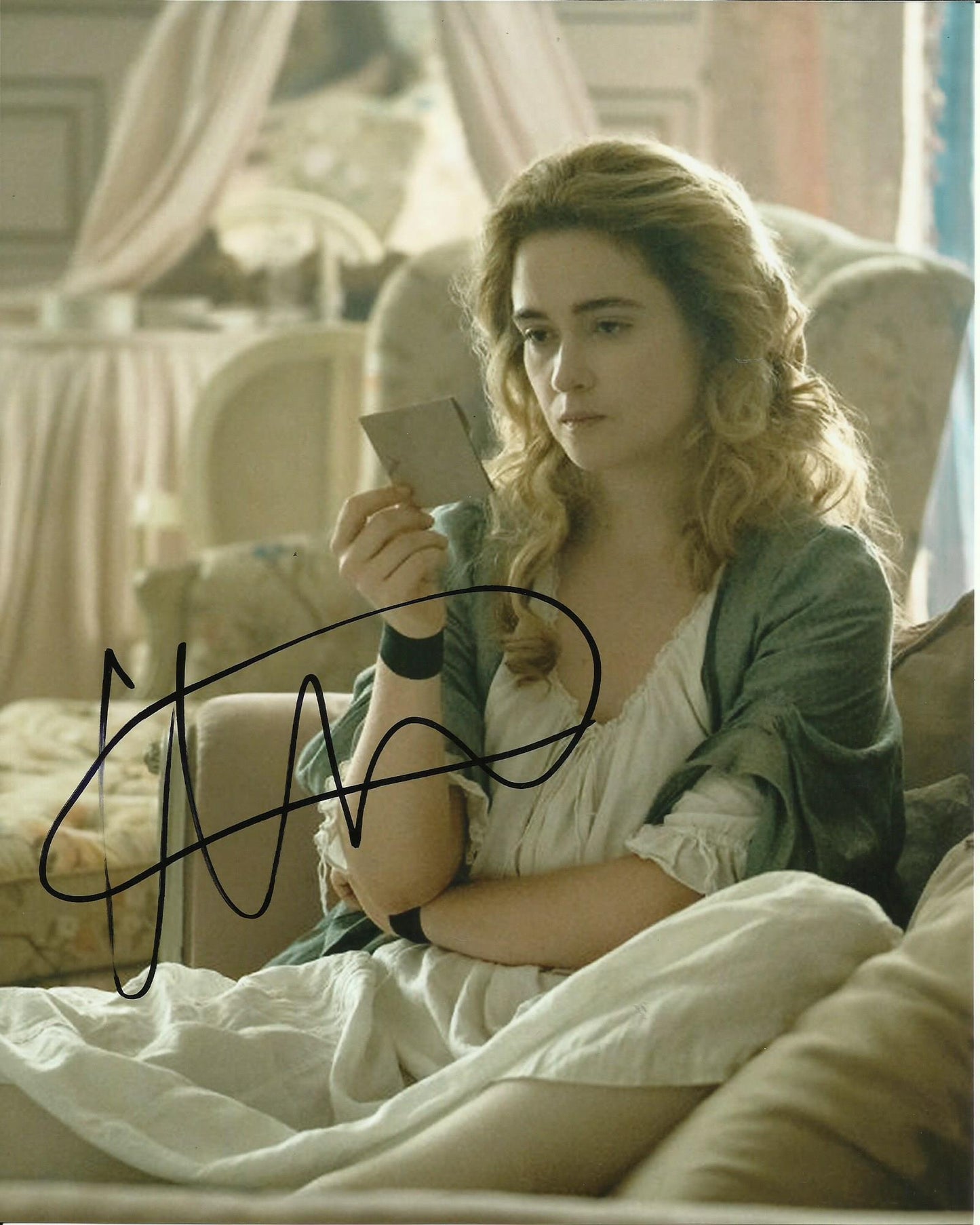 ALICE ENGLERT SIGNED DANGEROUS LIASONS 10X8 PHOTO (1)