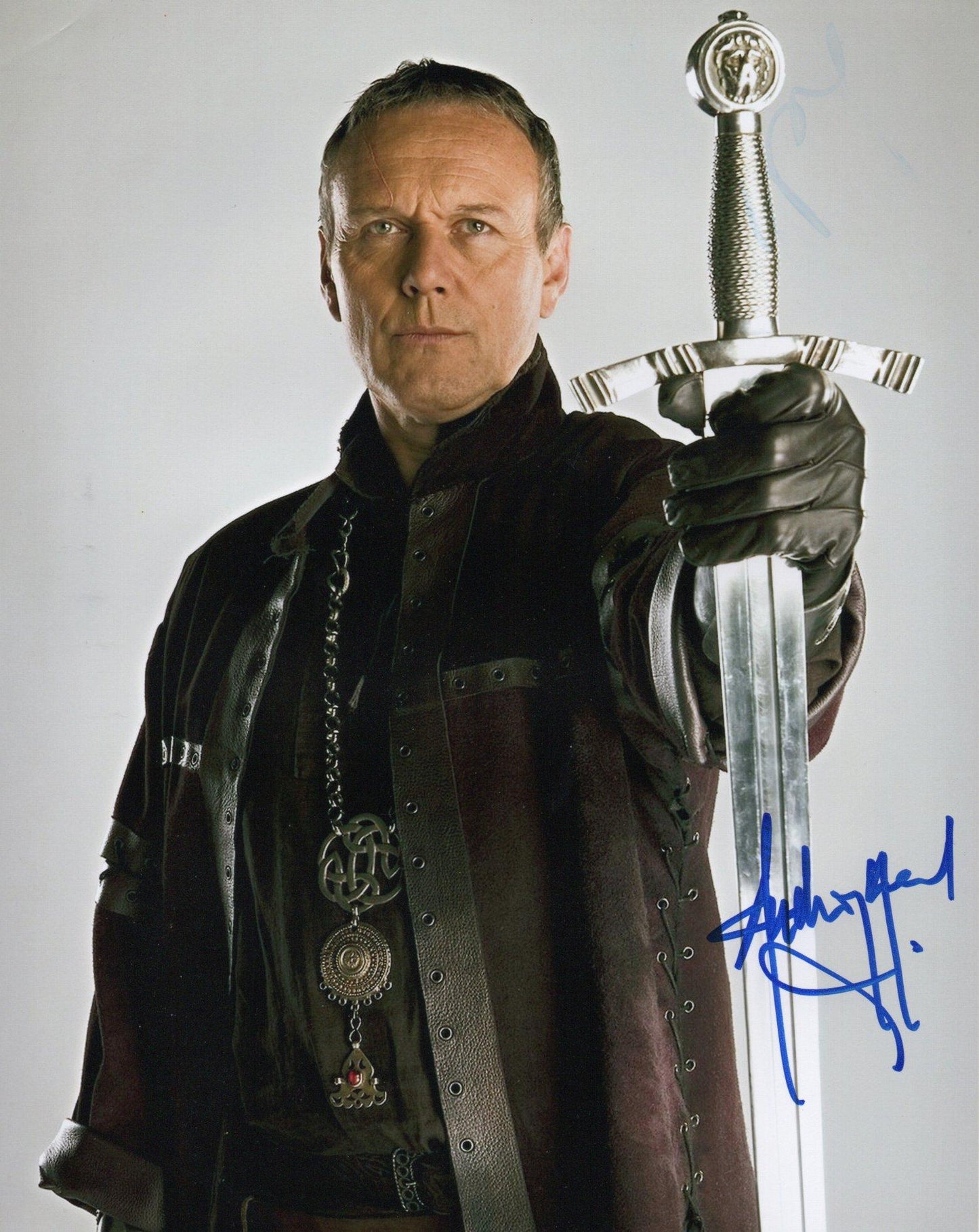 ANTHONY HEAD SIGNED MERLIN 8X10 PHOTO (4)