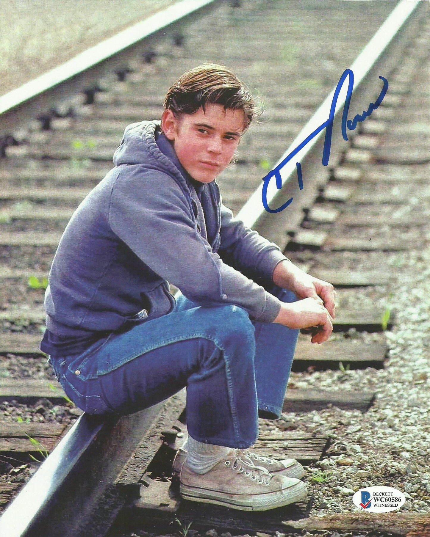 C THOMAS HOWELL SIGNED YOUNG 8X10 PHOTO BECKETTS