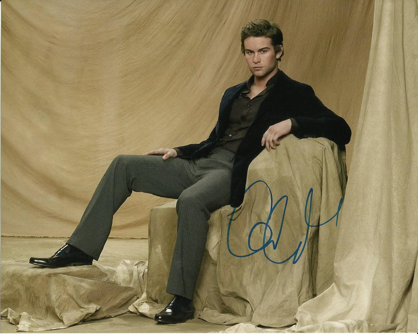 CHACE CRAWFORD SIGNED GOSSIP GIRL 8X10 PHOTO (2)