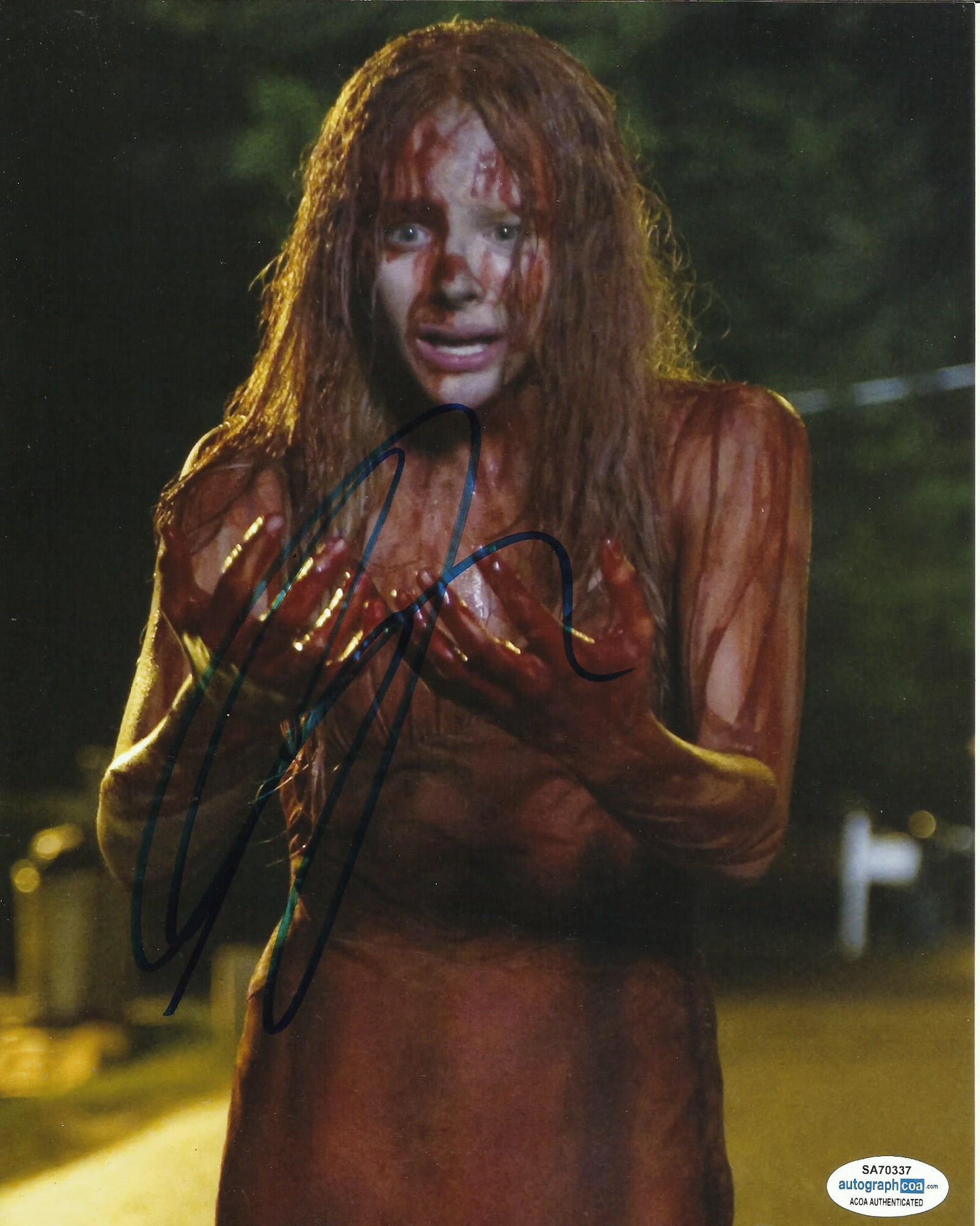 CHLOE GRACE MORETZ SIGNED CARRIE 10X8 PHOTO (1) ALSO ACOA CERTIFIED