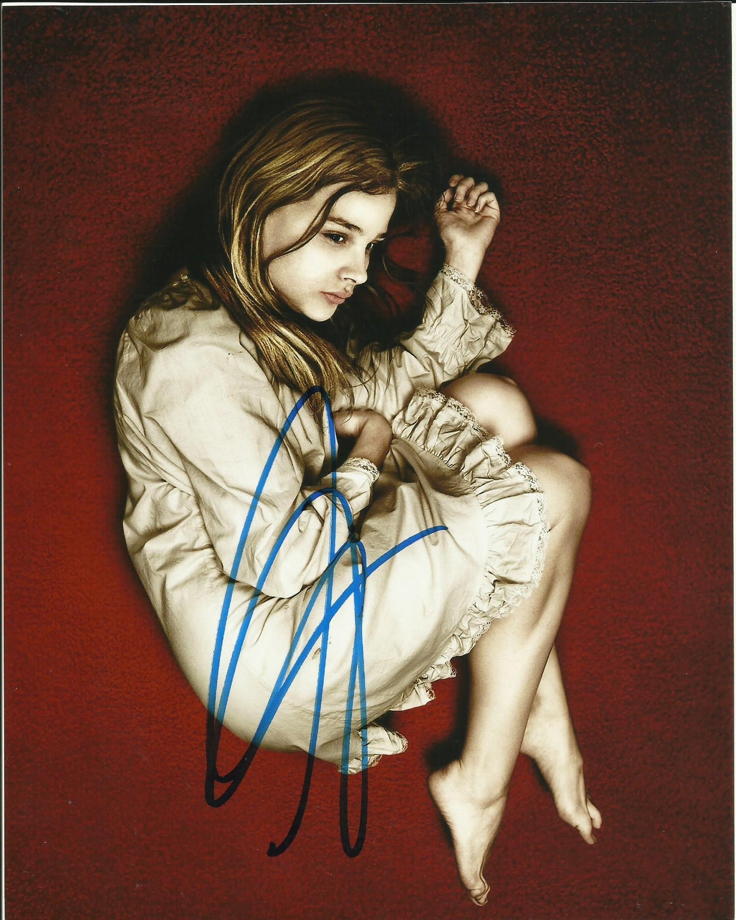 CHLOE GRACE MORETZ SIGNED LET ME IN 10X8 PHOTO