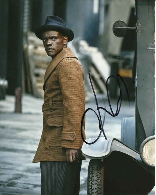 CHRIS CHALK SIGNED PERRY MASON 8X10 PHOTO (1)