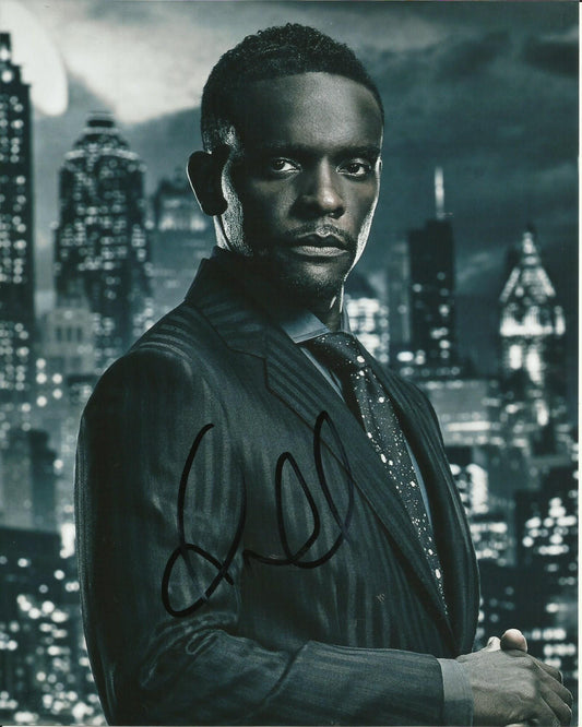 CHRIS CHALK SIGNED GOTHAM 8X10 PHOTO (2)