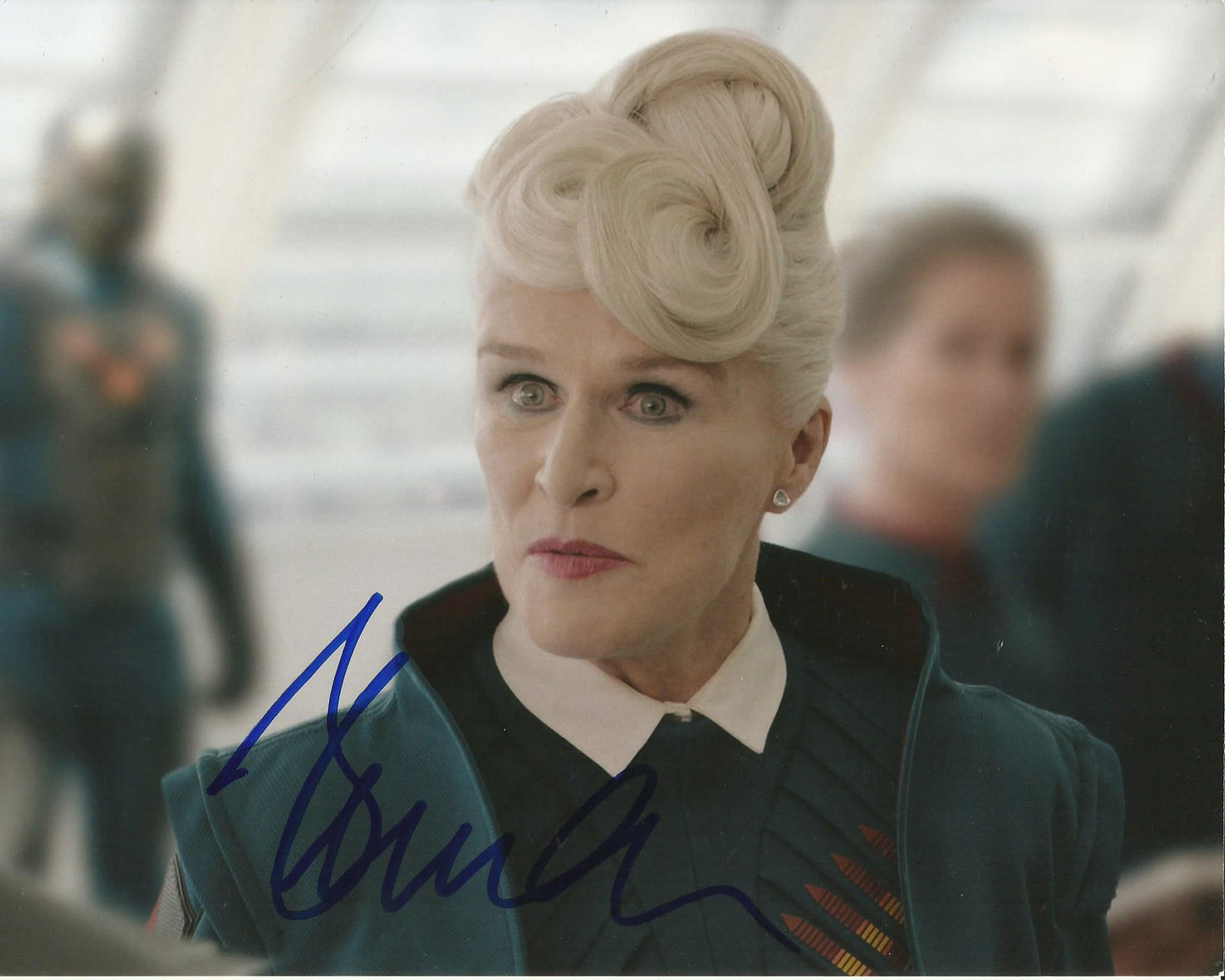 GLENN CLOSE SIGNED GUARDIANS OF THE GALAXY 10X8 PHOTO (2) ACOA
