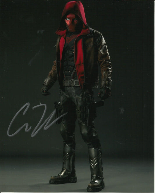 CURRAN WALTERS SIGNED TITANS 8X10 PHOTO (3)