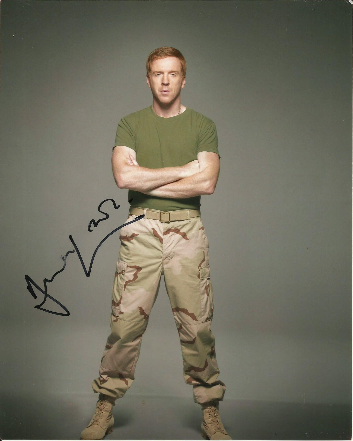 DAMIAN LEWIS SIGNED HOMELAND 8X10 PHOTO