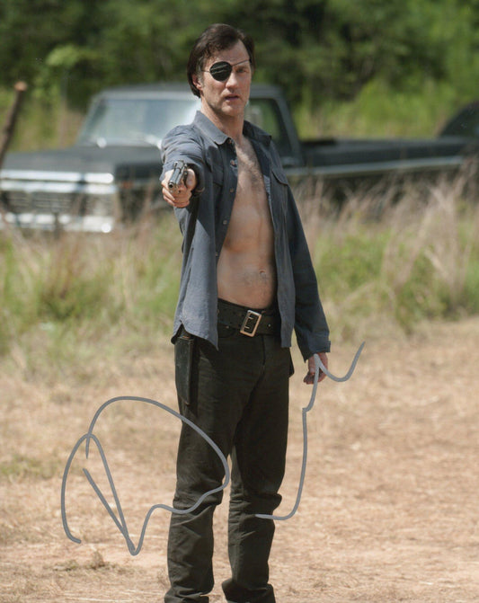DAVID MORRISSEY SIGNED THE WALKING DEAD 8X10 PHOTO (2)