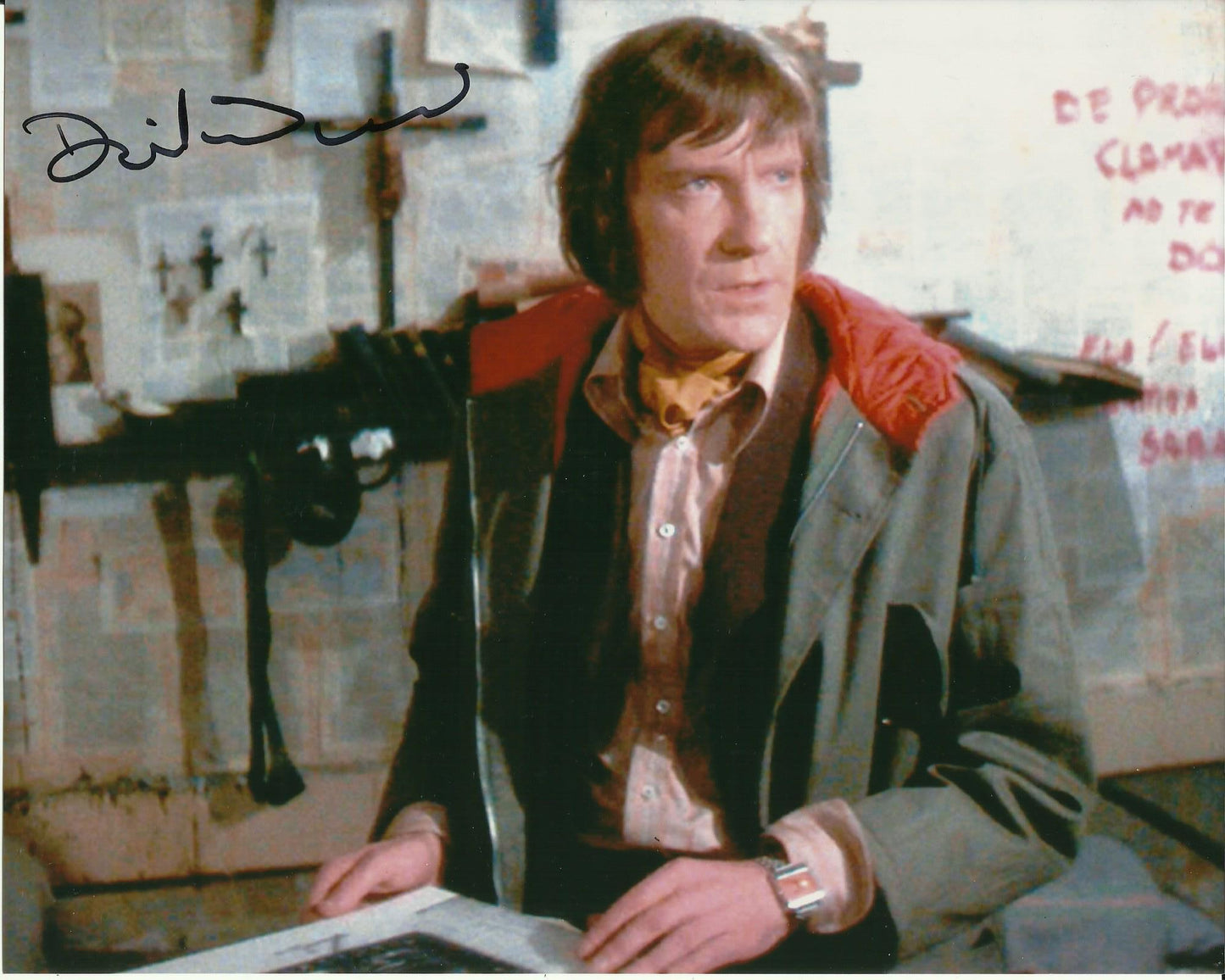 DAVID WARNER SIGNED THE OMEN 8X10 PHOTO (2)