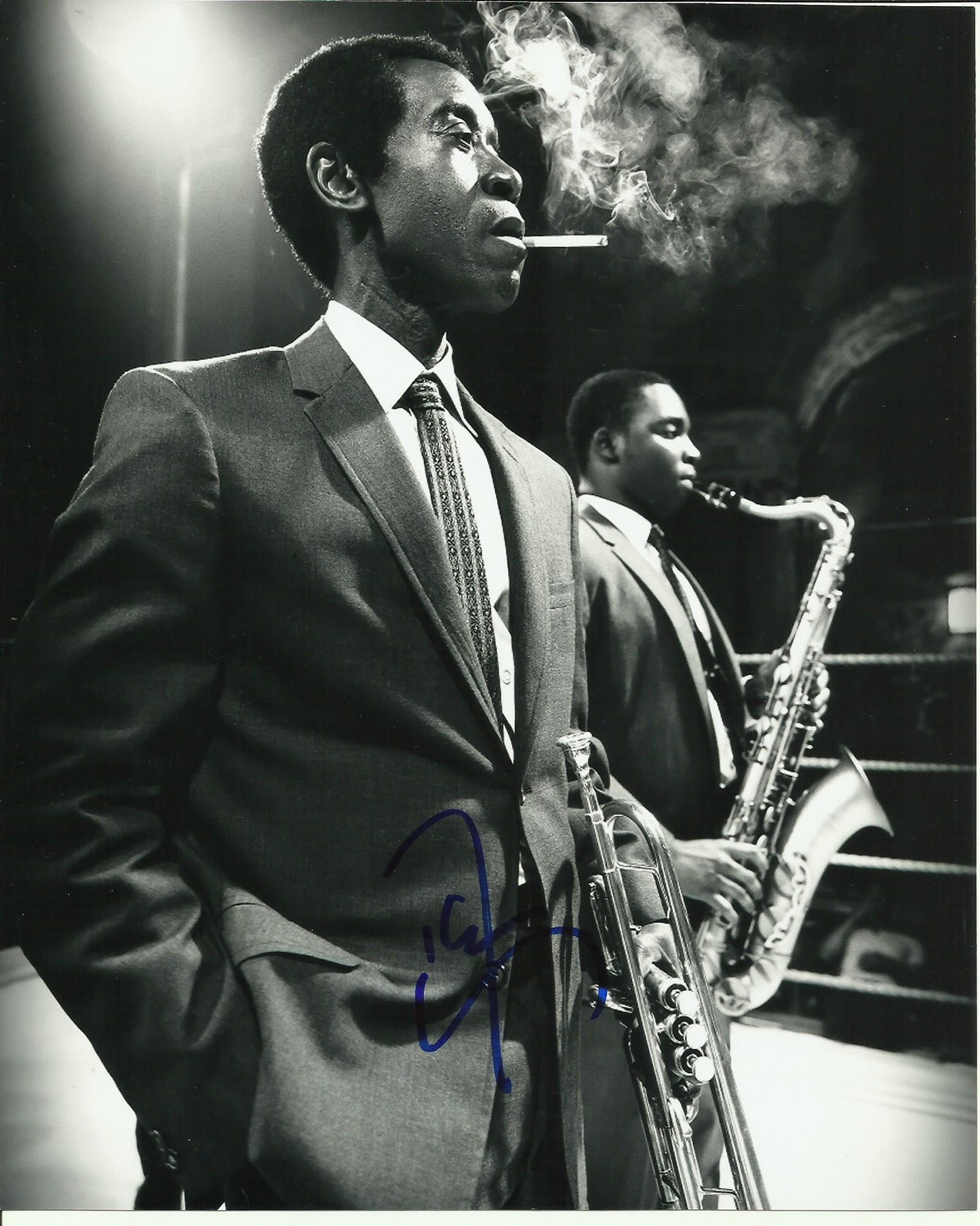 DON CHEADLE SIGNED MILES AHEAD 8X10 PHOTO (1)