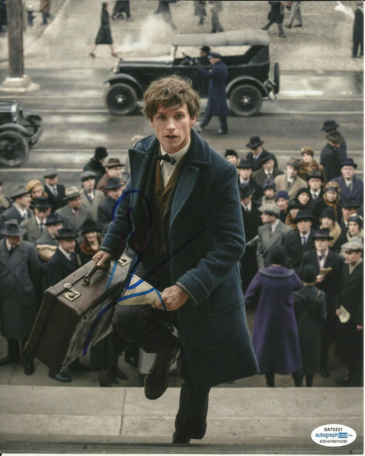 EDDIE REDMAYNE SIGNED FANTASTIC BEASTS 8X10 PHOTO (2) ALSO ACOA CERTIFIED