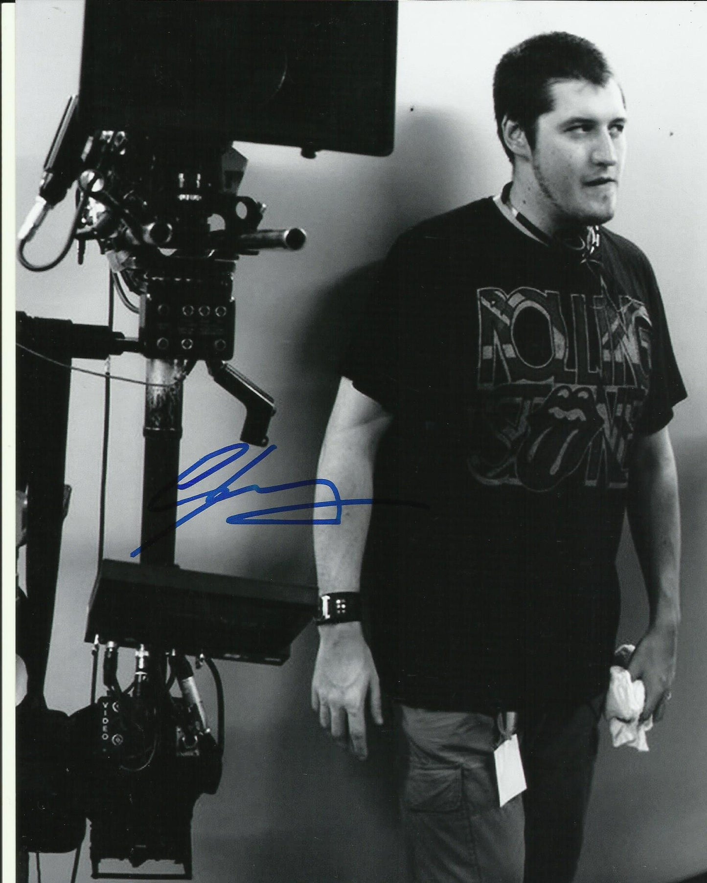 GARETH EVANS SIGNED 8X10 PHOTO