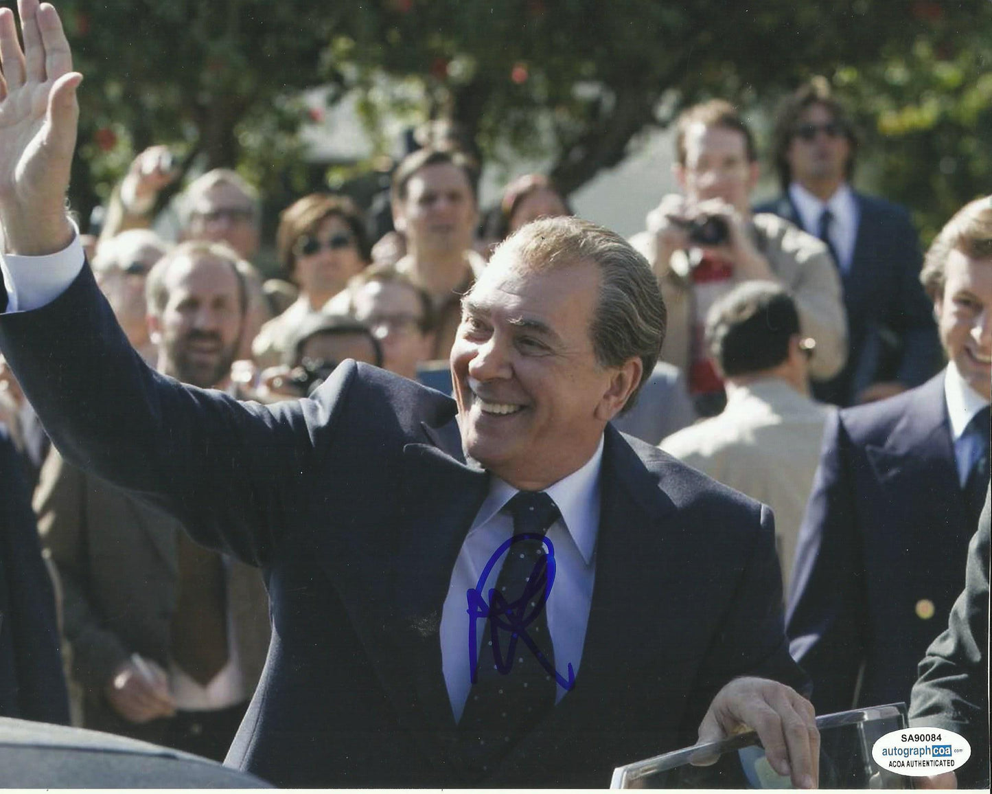 FRANK LANGELLA SIGNED FROST/NIXON 8X10 PHOTO (4) ALSO ACOA CERTIFIED