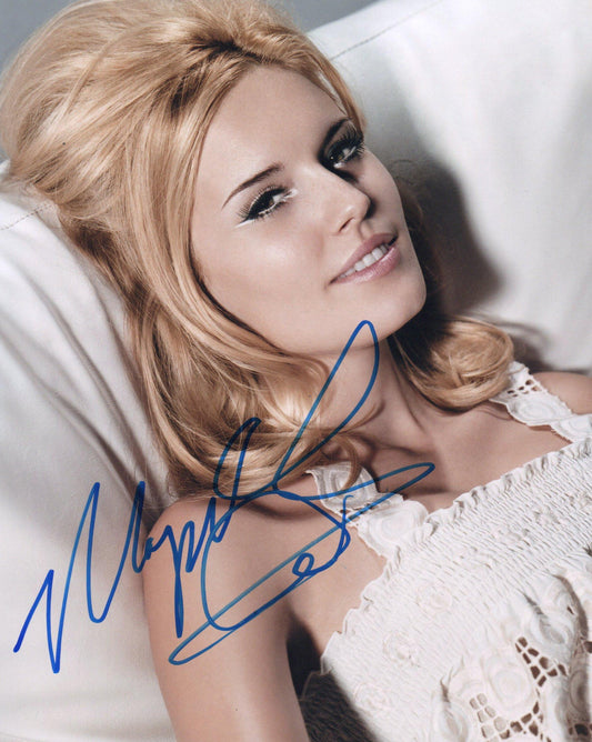 MAGGIE GRACE SIGNED SEXY 8X10 PHOTO (2)