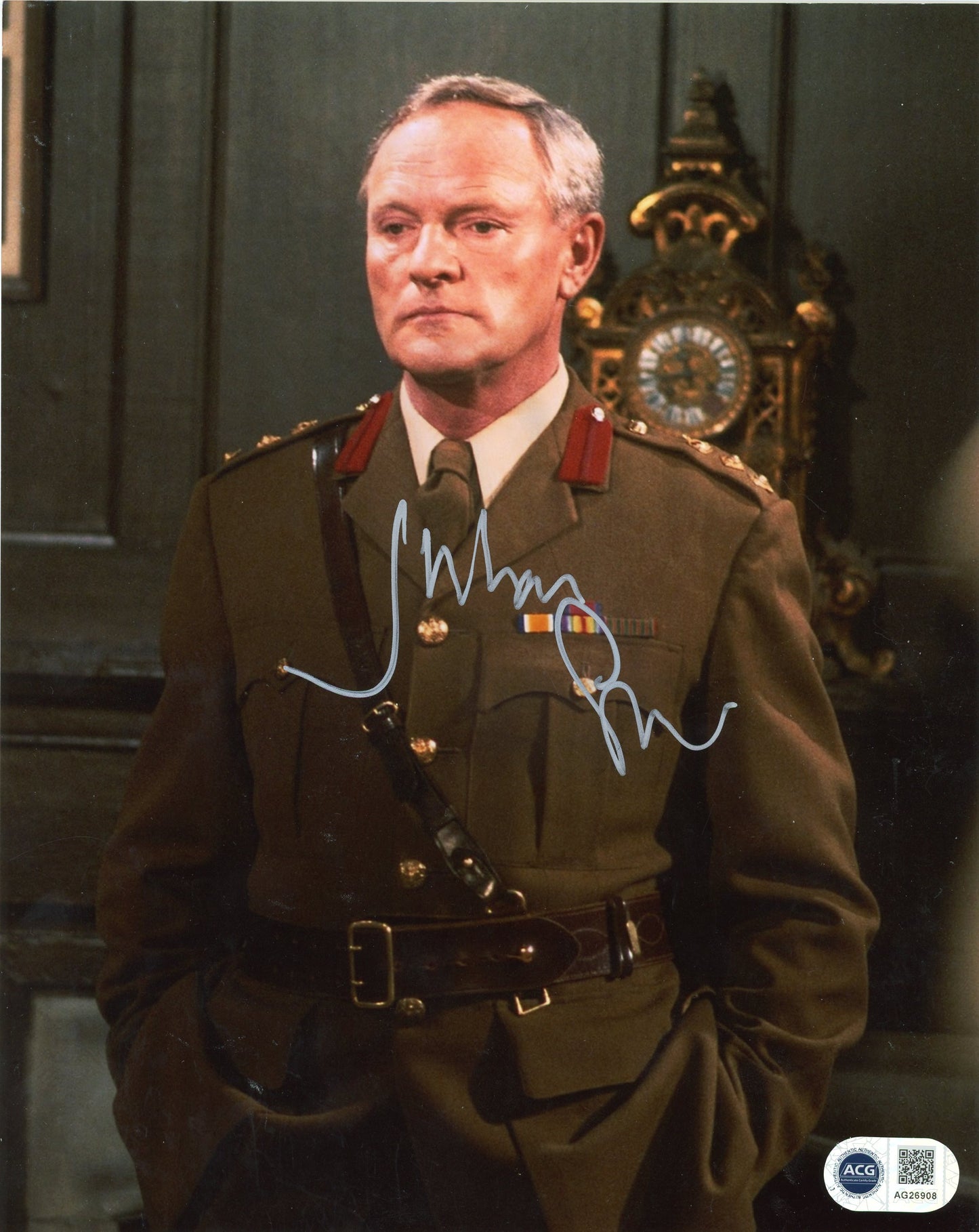 JULIAN GLOVER SIGNED INDIANA JONES 8X10 PHOTO (1) ALSO ACG CERT AUTHENTICATION
