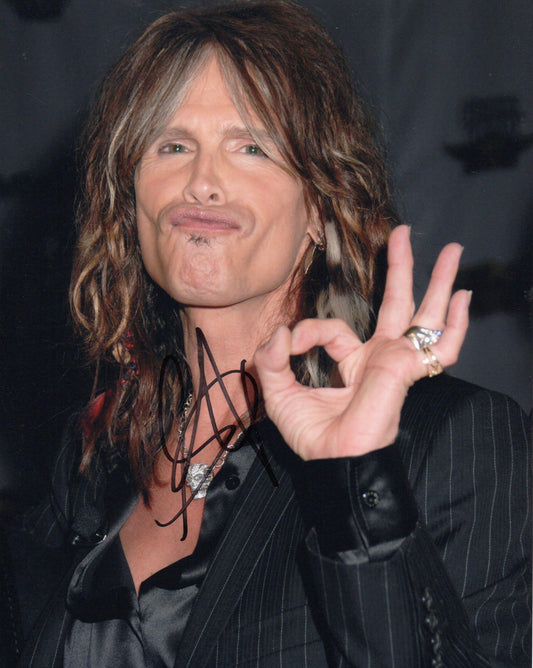 STEVEN TYLER SIGNED AEROSMITH 8X10 PHOTO (1)