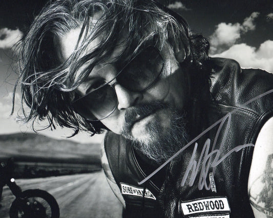 TOMMY FLANAGAN SIGNED SONS OF ANARCHY 8X10 PHOTO (2)