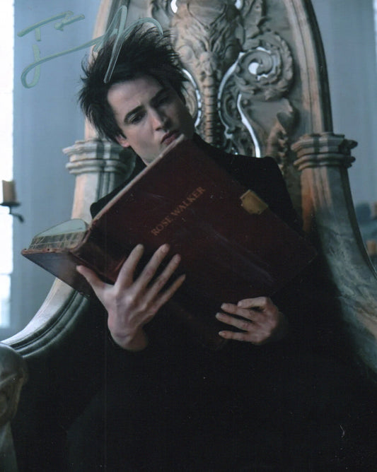 TOM STURRIDGE SIGNED THE SANDMAN 8X10 PHOTO (2)