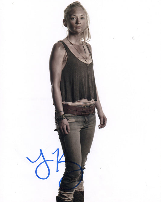 EMILY KINNEY SIGNED THE WALKING DEAD 8X10 PHOTO (4)