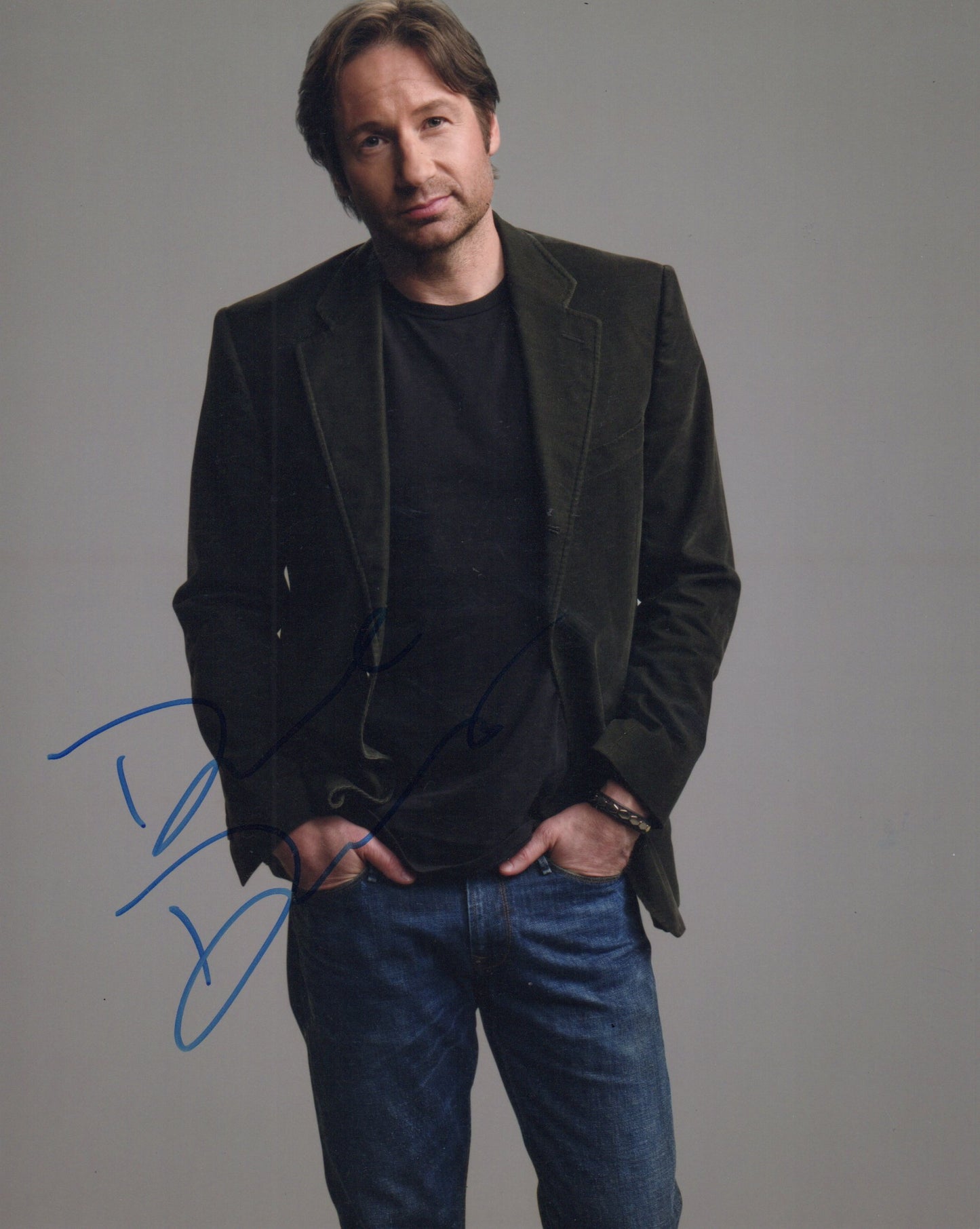 DAVID DUCHOVNY SIGNED 8X10 PHOTO (4)