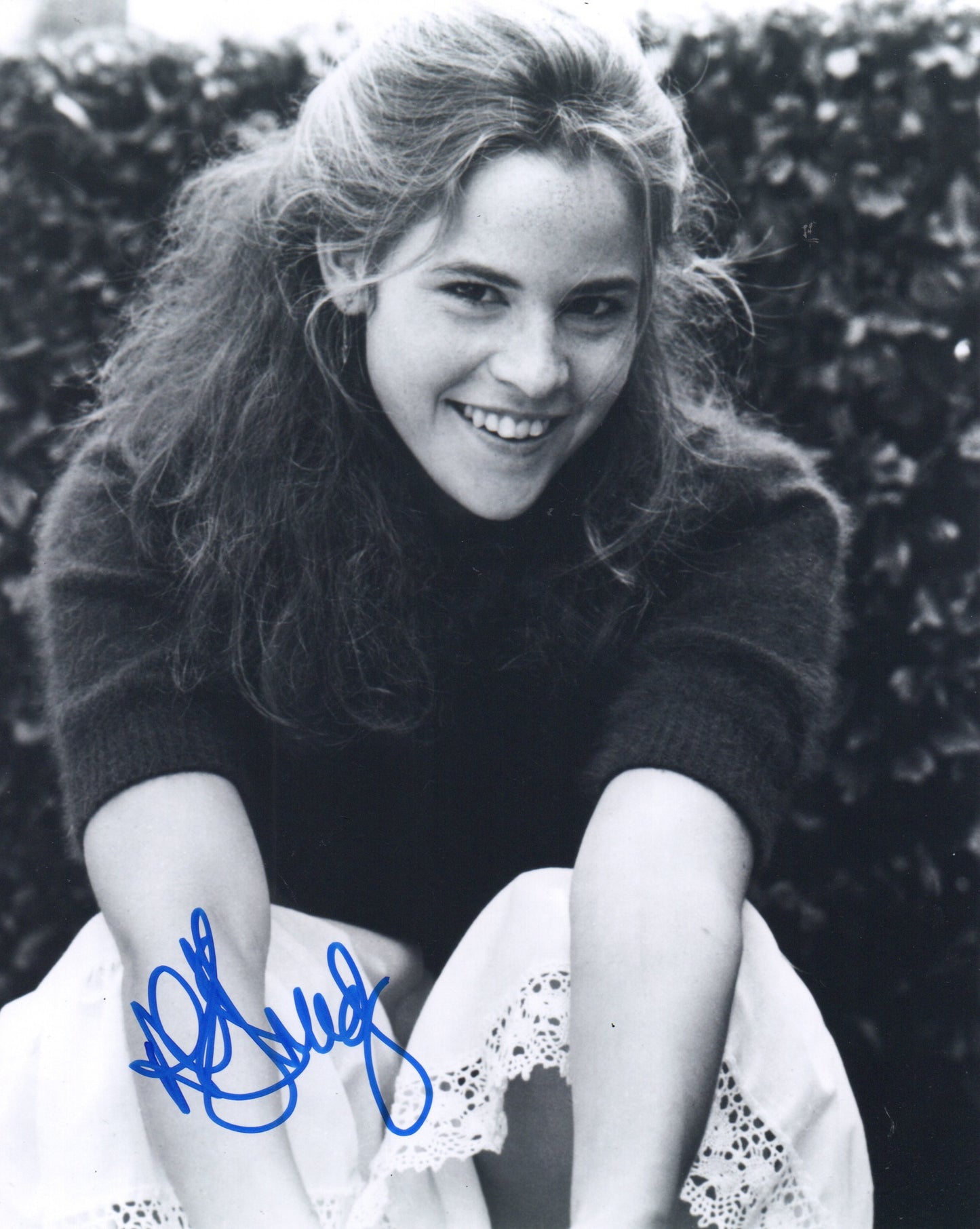 ALLY SHEEDY SIGNED YOUNG 8X10 PHOTO (1)