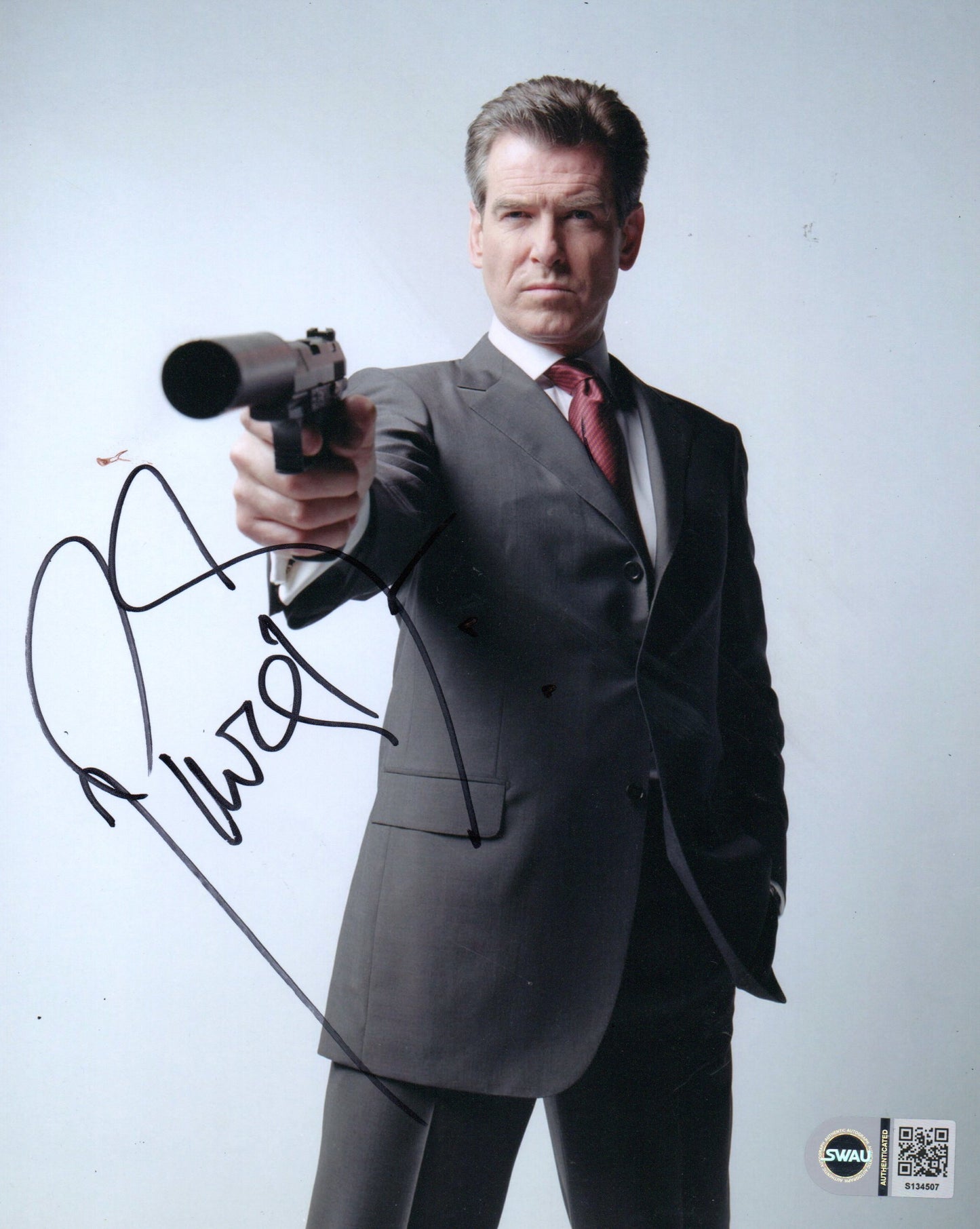 PIERCE BROSNAN SIGNED JAMES BOND 8X10 PHOTO (3) ALSO SWAU