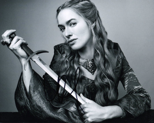LENA HEADEY SIGNED GAME OF THRONES 10X8 PHOTO