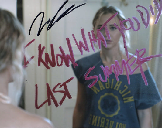 MADISON ISEMAN SIGNED I KNOW WHAT YOU DID LAST SUMMER 10X8 PHOTO