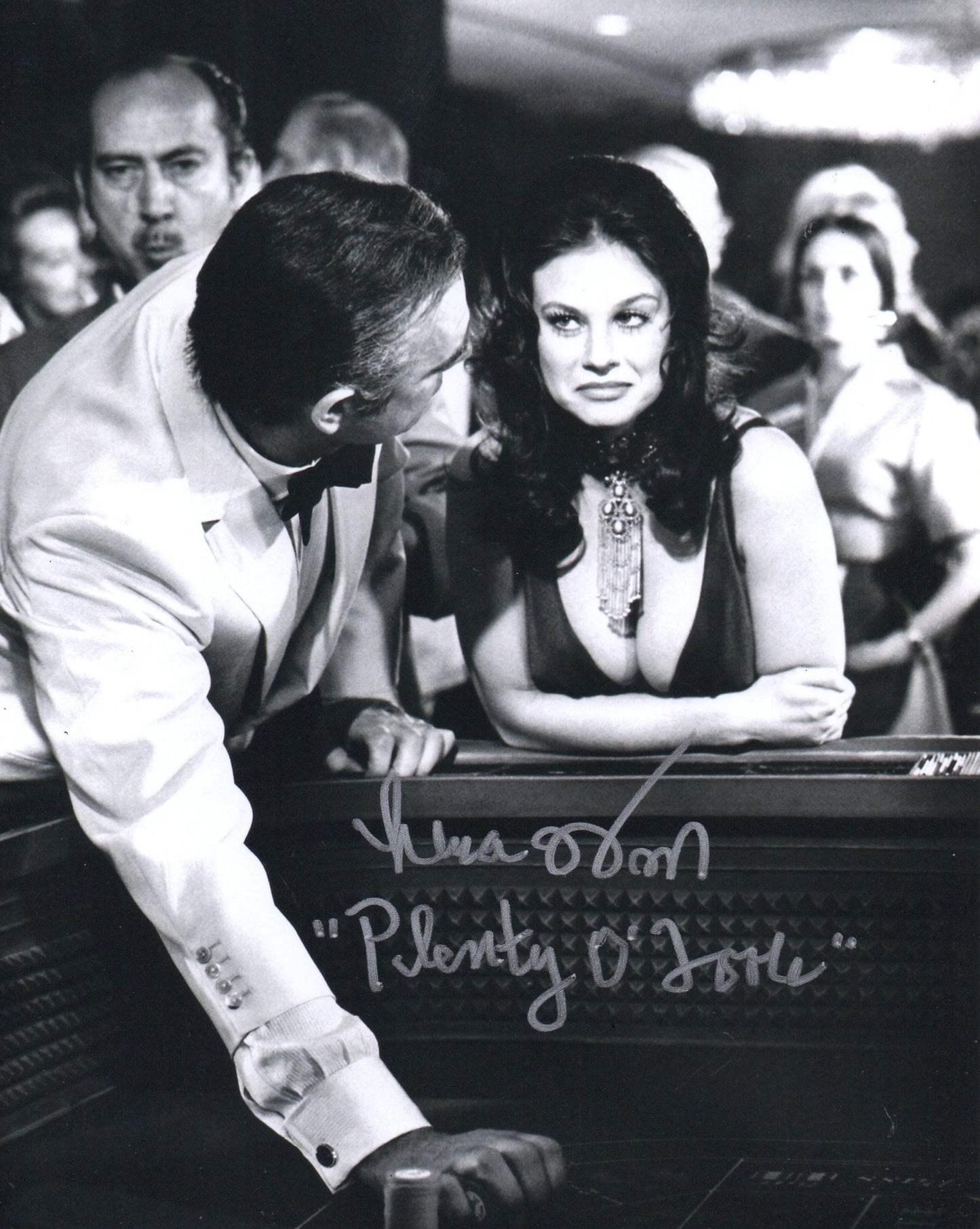 LANA WOOD SIGNED JAMES BOND 10X8 PHOTO (1)