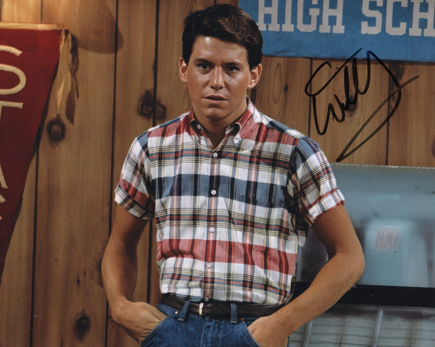 ANSON WILLIAMS SIGNED HAPPY DAYS 8X10 PHOTO (3)