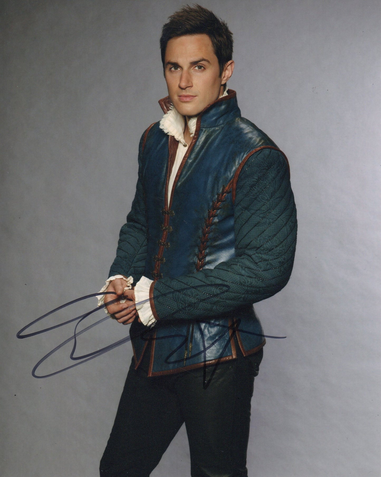 ANDREW J WEST SIGNED ONCE UPON A TIME 8X10 PHOTO (1)