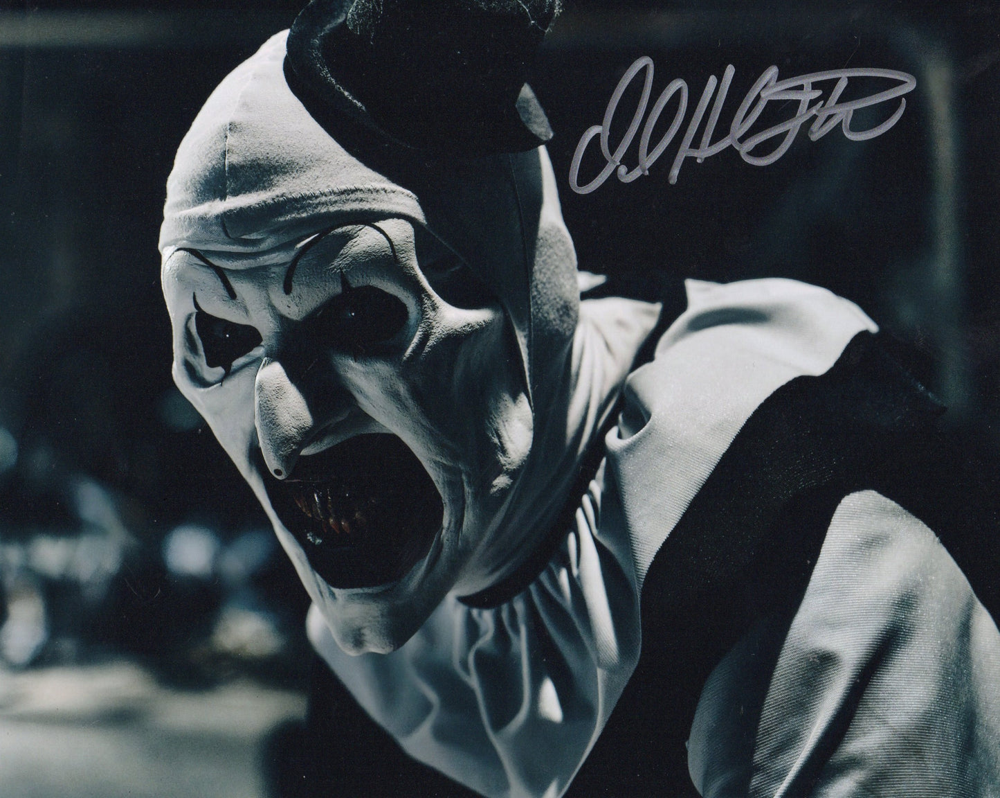 DAVID HOWARD THORNTON SIGNED TERRIFIER 8X10 PHOTO (5)