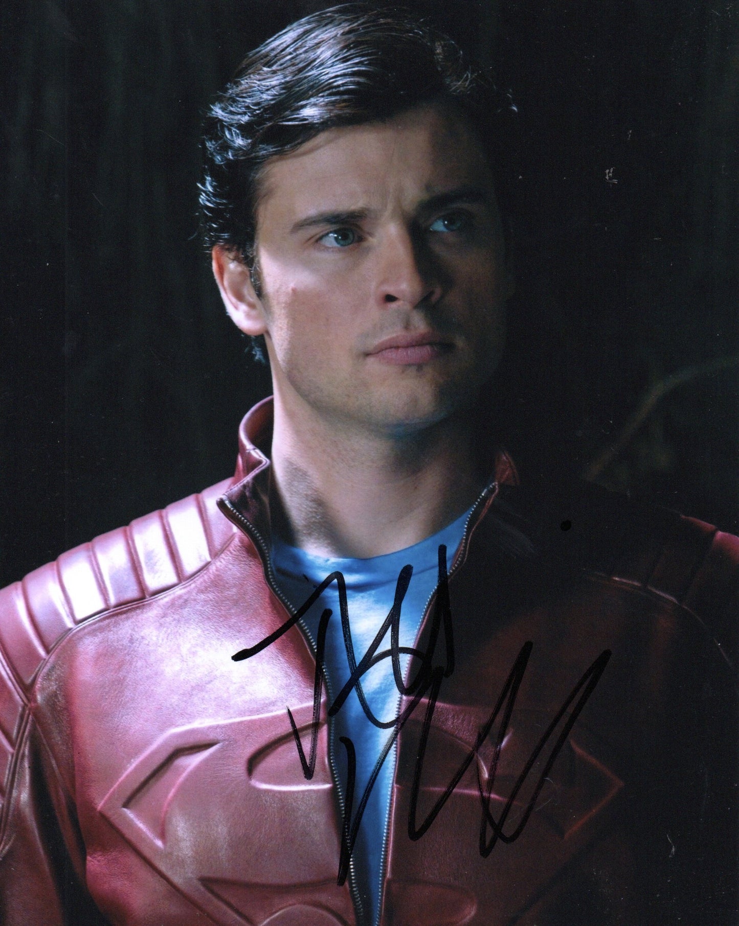 TOM WELLING SIGNED SMALLVILLE 8X10 PHOTO (6)