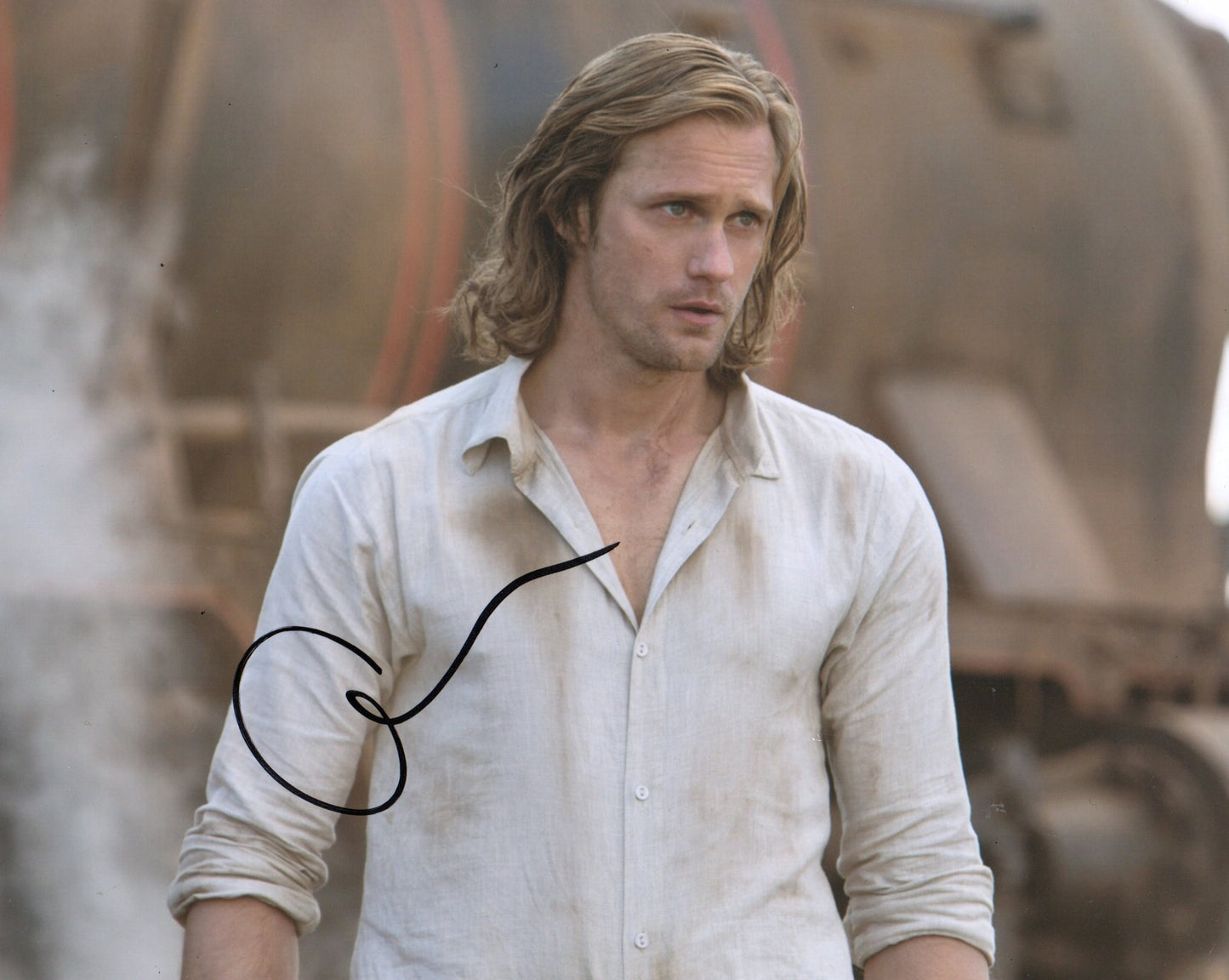 ALEXANDER SKARSGARD SIGNED THE LEGEND OF TARZAN 8X10 PHOTO (1)
