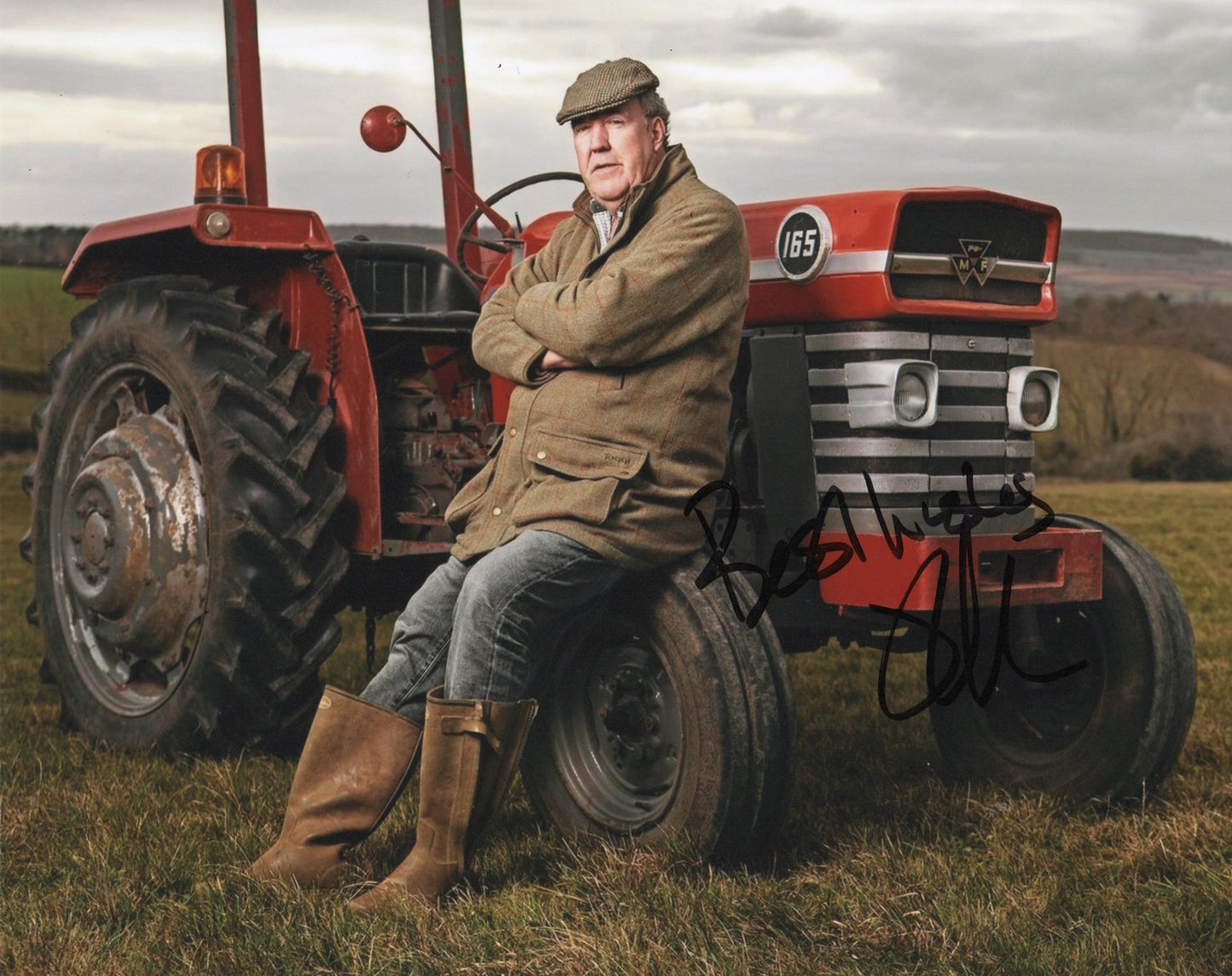 JEREMY CLARKSON SIGNED CLARKSON'S FARM 8X10 PHOTO (2)