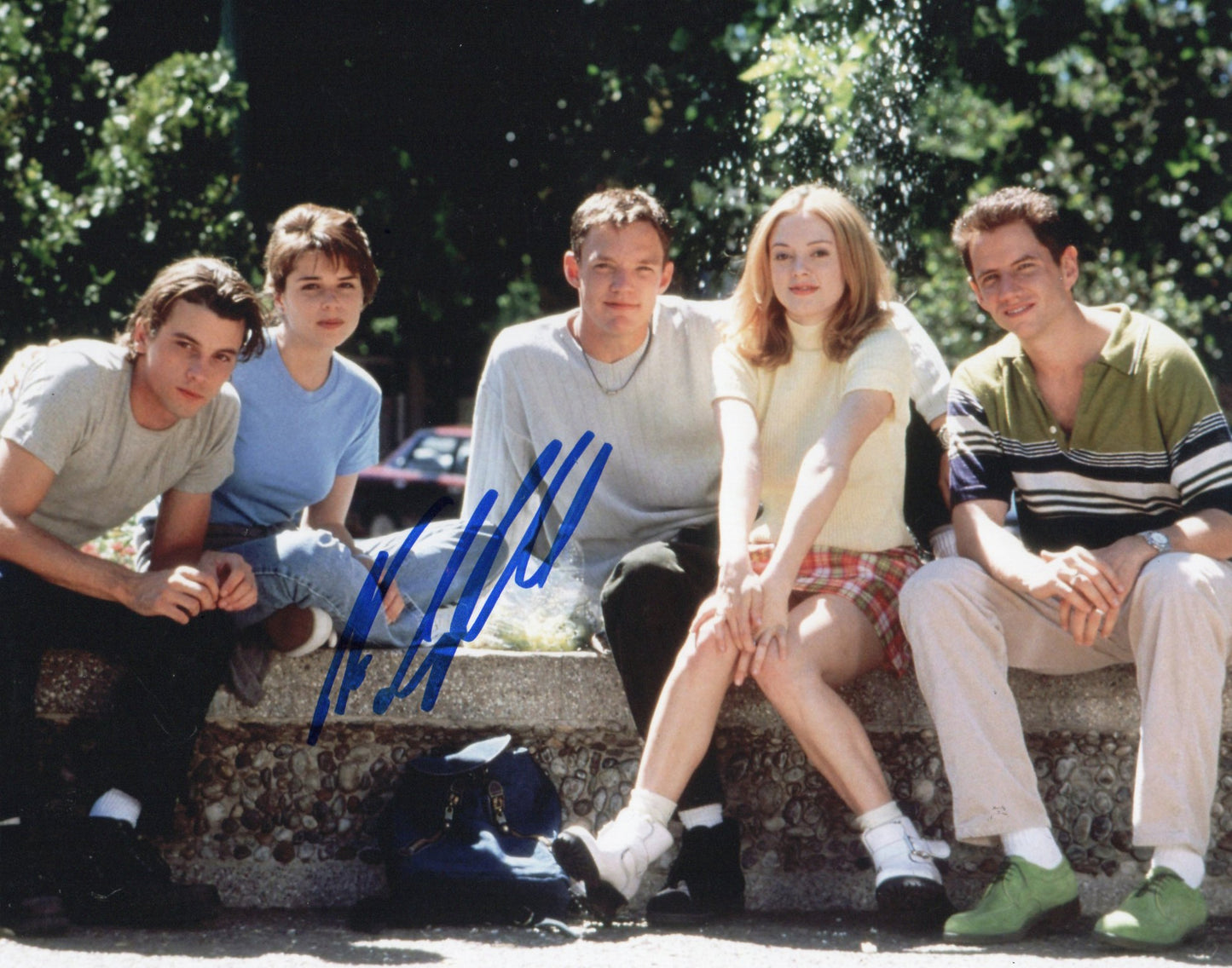 NEVE CAMPBELL SIGNED SCREAM 10X8 PHOTO (1)
