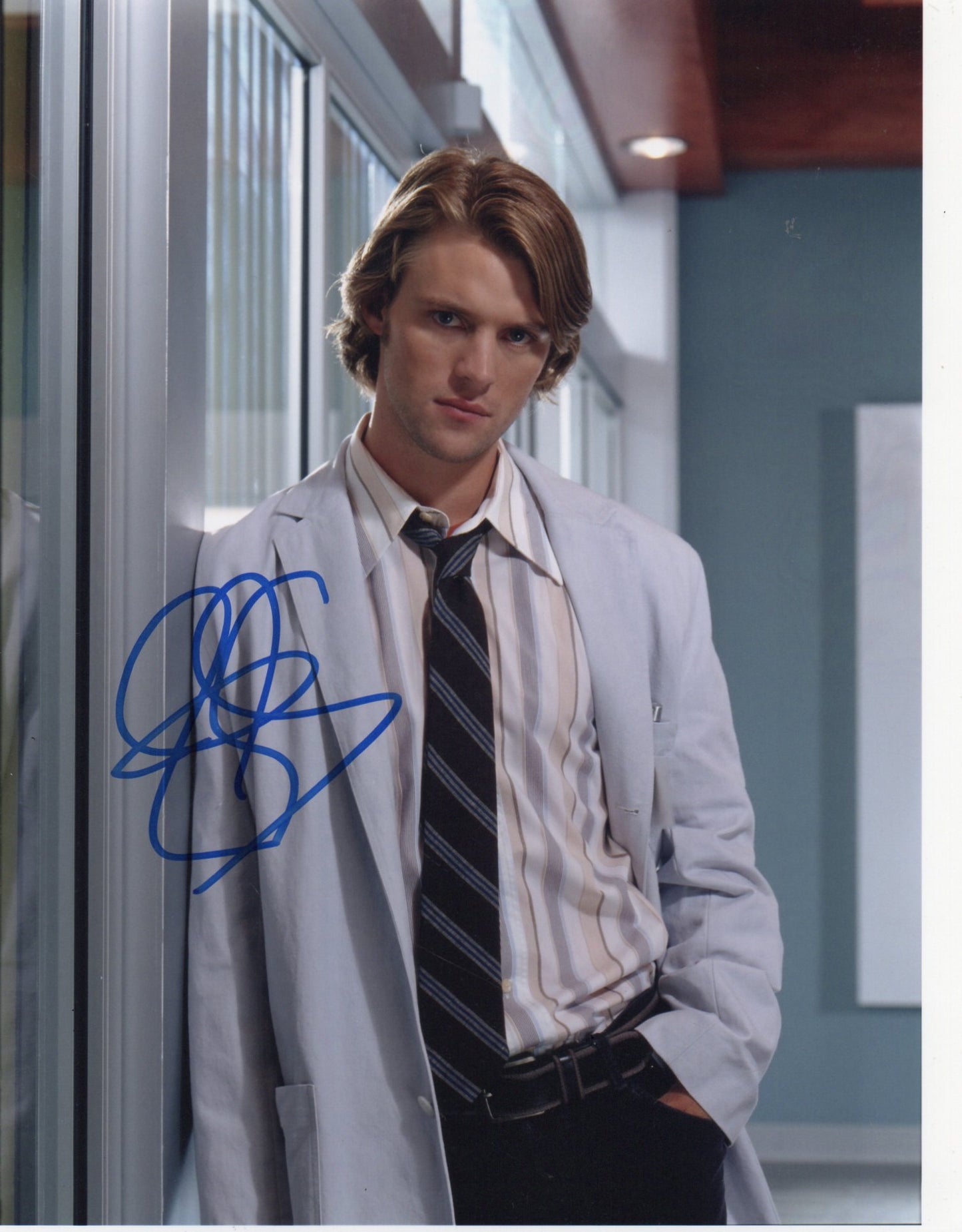 JESSE SPENCER SIGNED HOUSE 8X10 PHOTO (4)