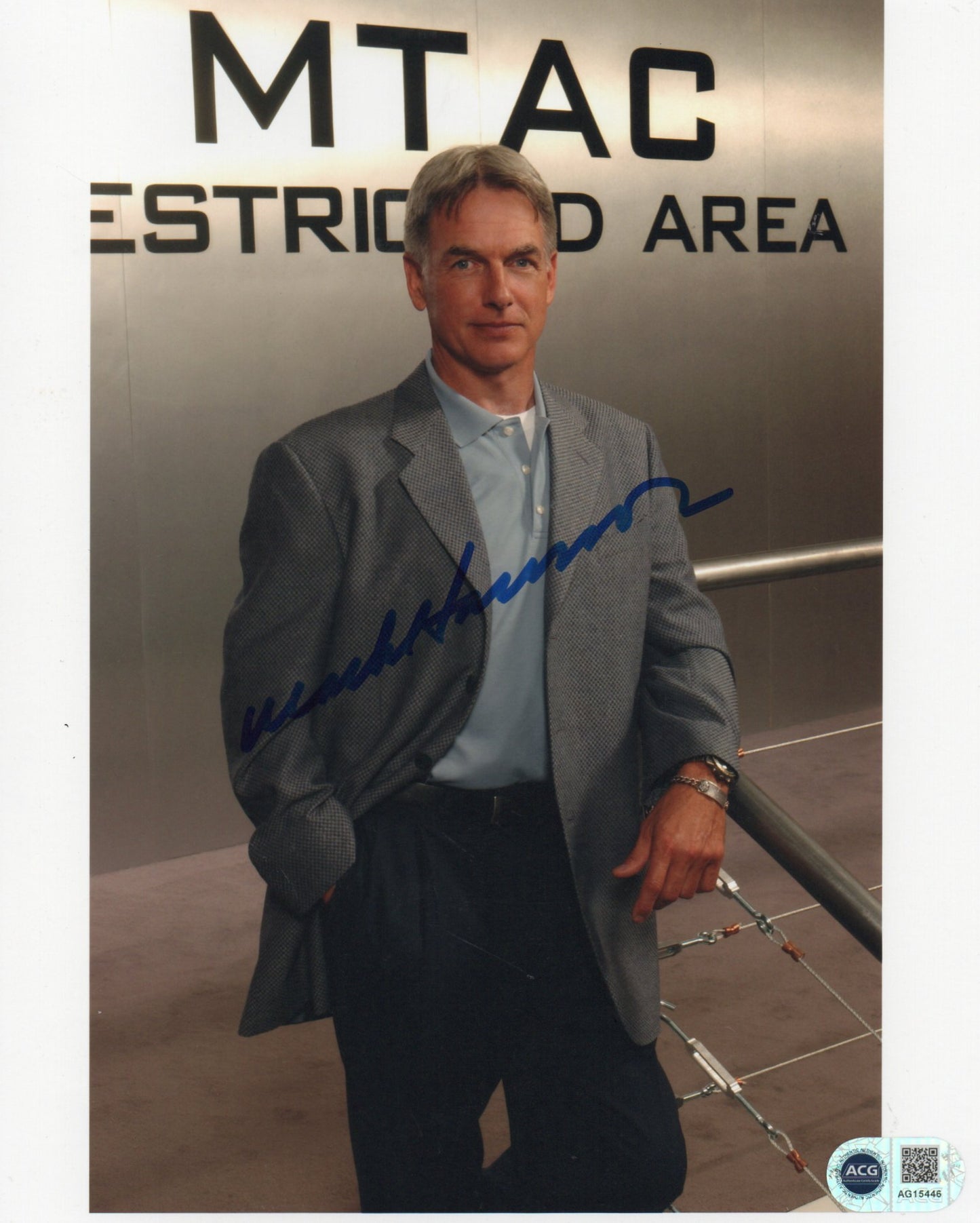 MARK HARMON SIGNED NCIS 8X10 PHOTO (1) ALSO ACG