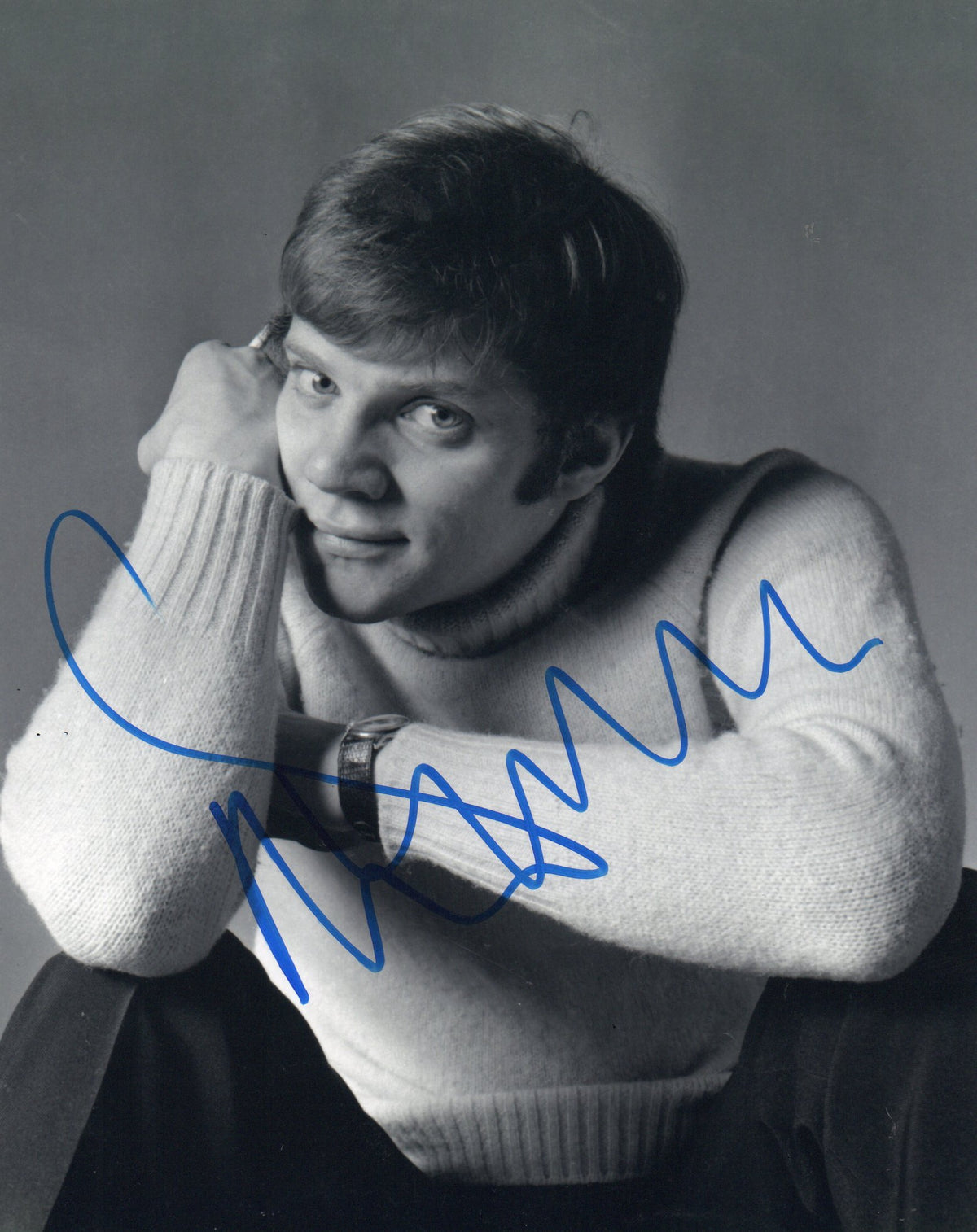 MALCOLM McDOWELL SIGNED 8X10 PHOTO